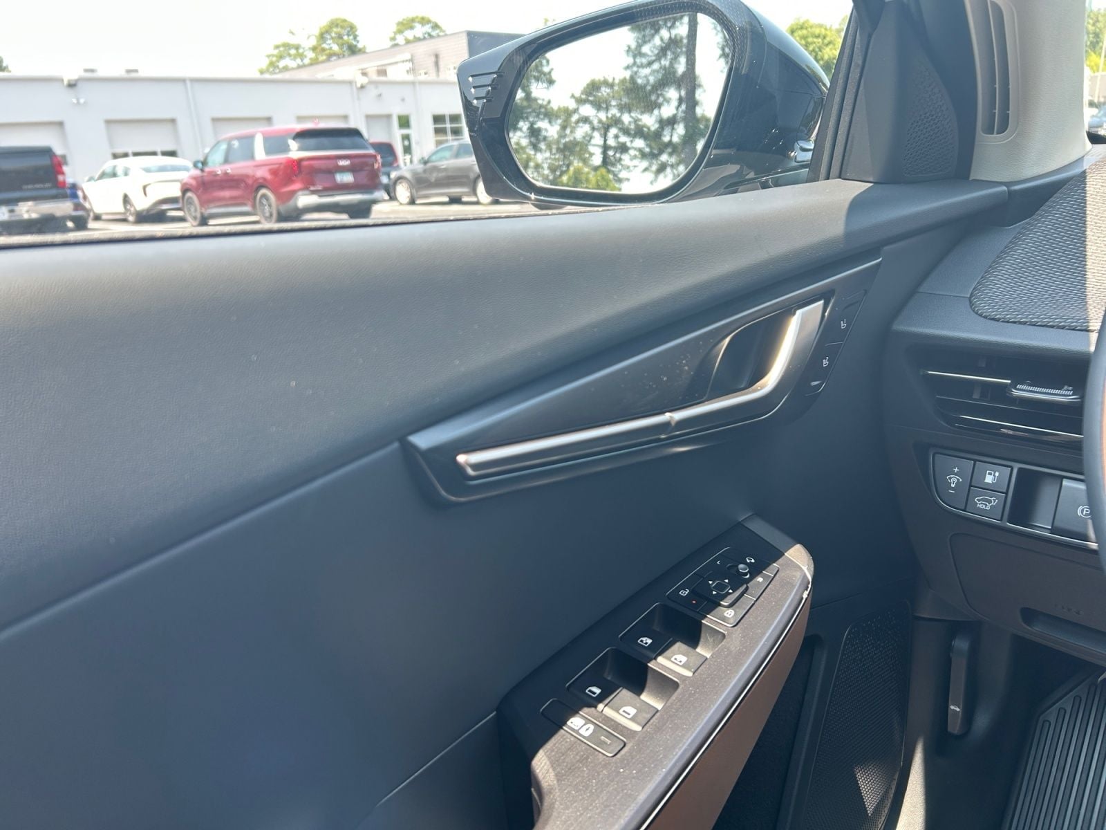 New 2026 Kia EV6 Wind - photo - 23