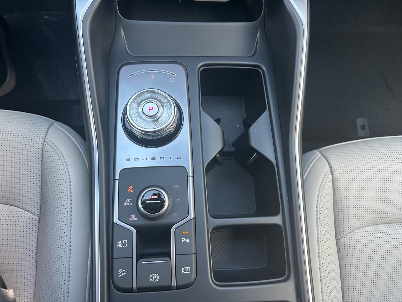 New 2026 Kia Sorento Hybrid EX - photo - 18