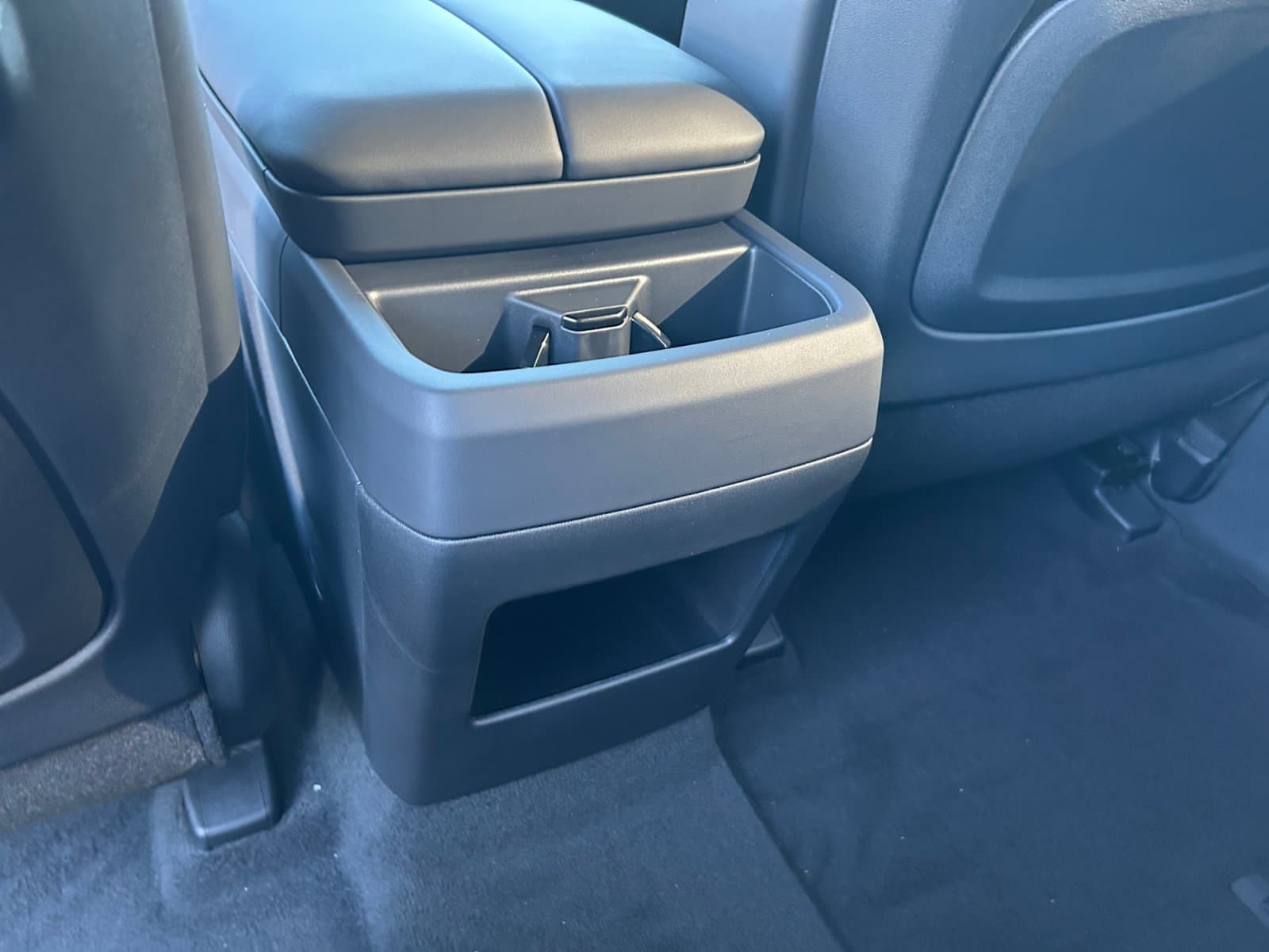 New 2027 Kia Telluride X-Line SX - photo - 19