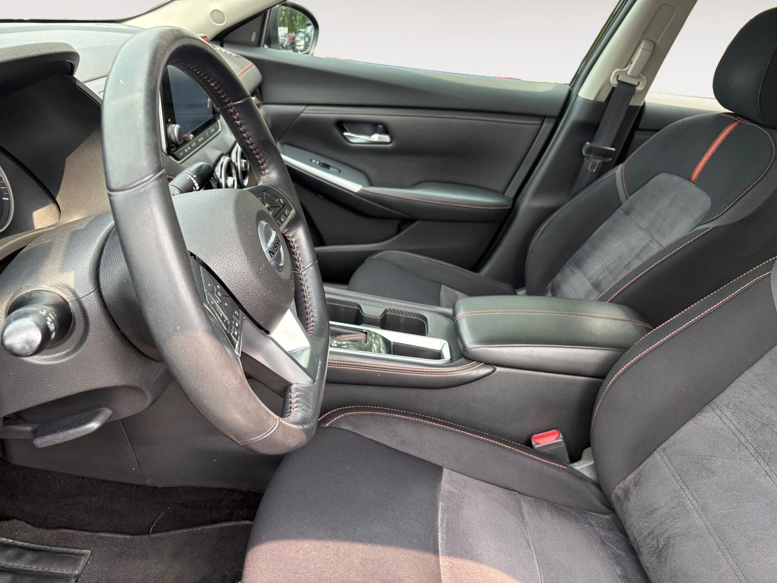 Pre-Owned 2020 Nissan Sentra SR - photo - 8