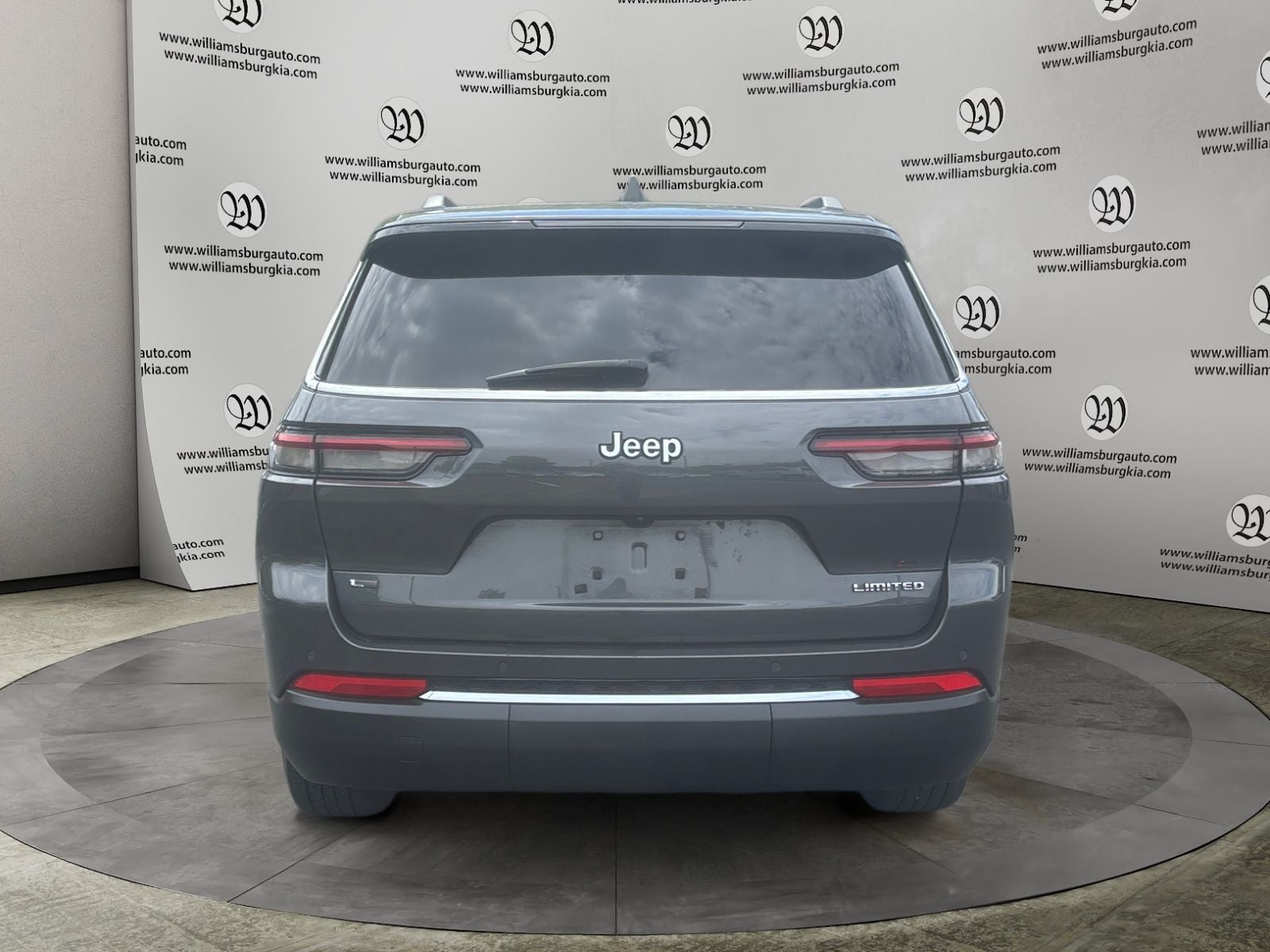 Pre-Owned 2022 Jeep Grand Cherokee L Limited - photo - 3