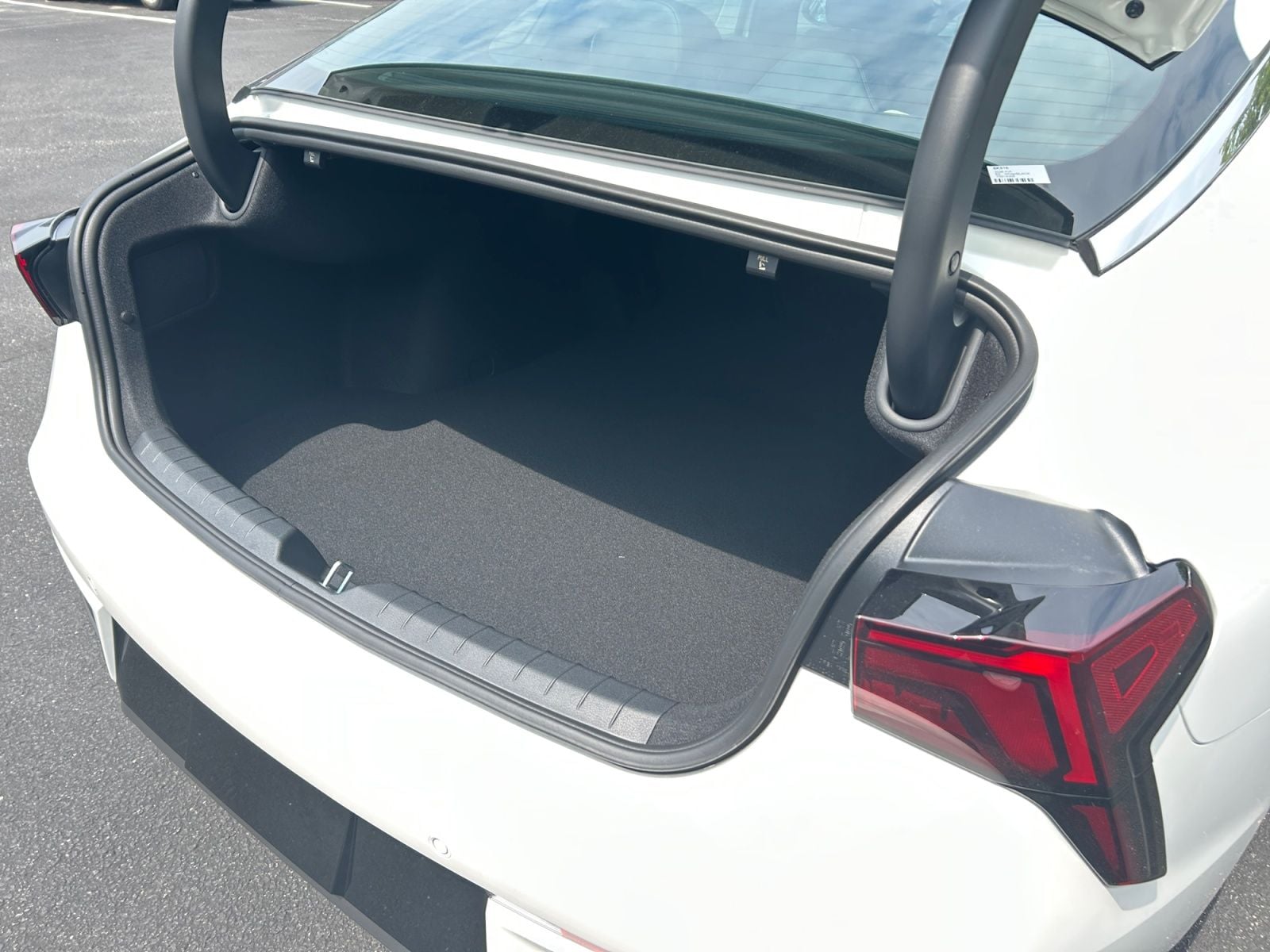 New 2026 Kia K5 GT-Line - photo - 27