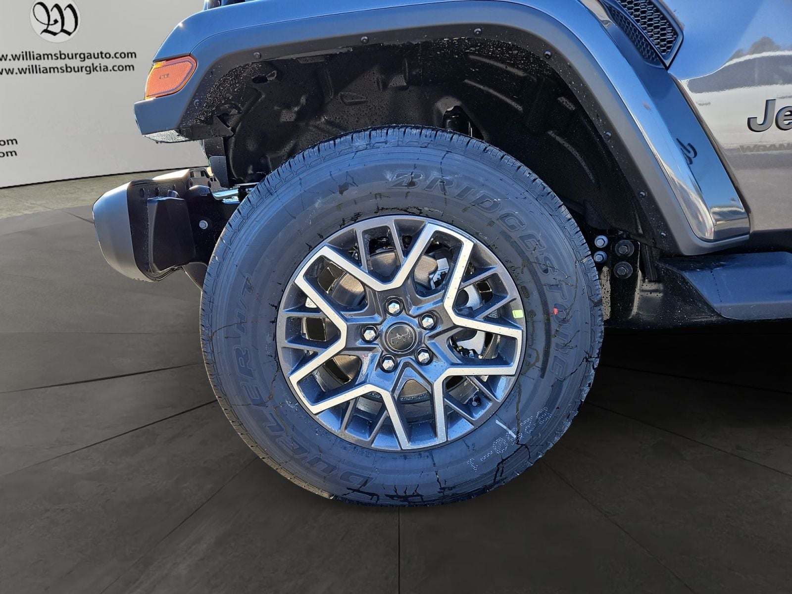 New 2026 Jeep Wrangler Sahara - photo - 13