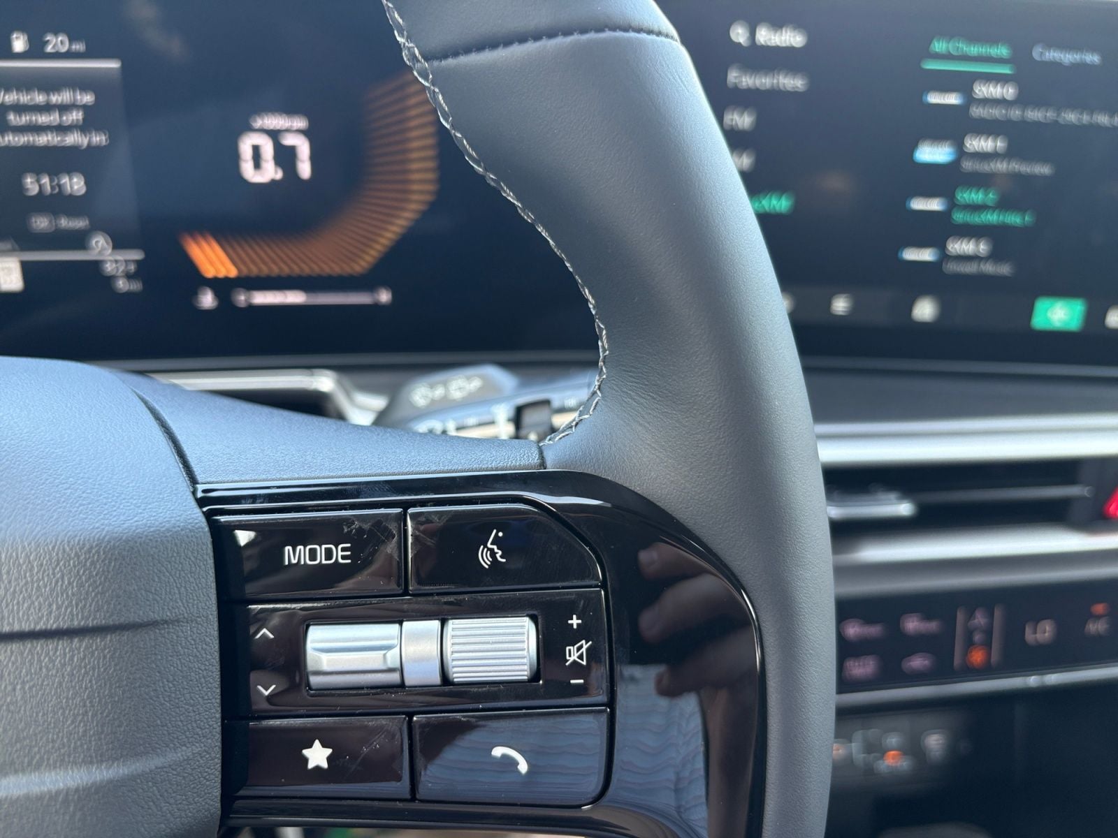 New 2026 Kia Sorento S - photo - 24