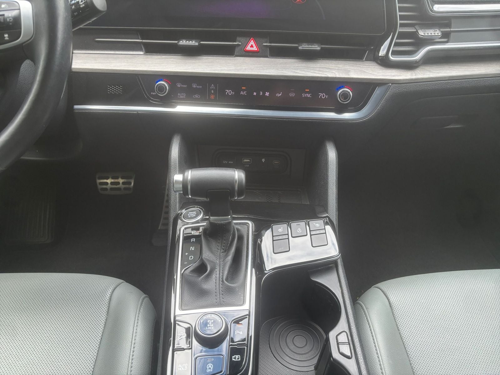 Pre-Owned 2023 Kia Sportage X-Pro - photo - 10