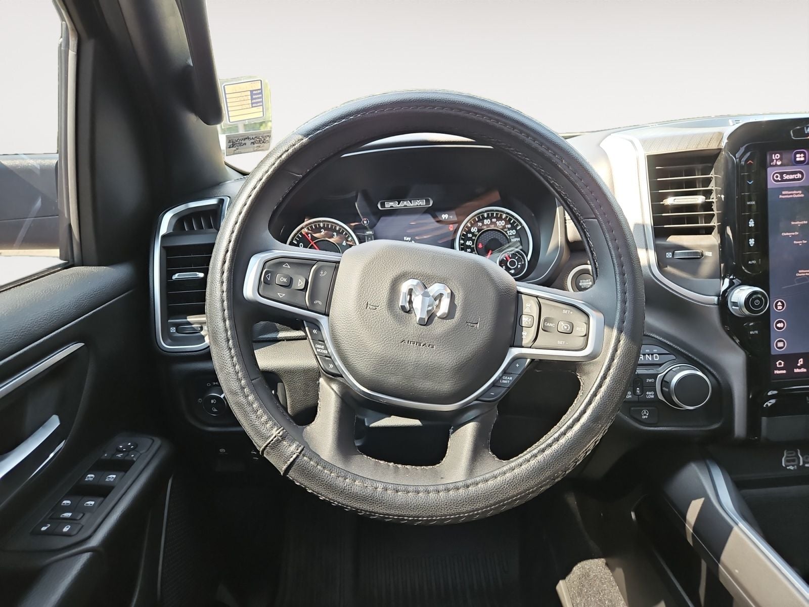 Pre-Owned 2025 Ram 1500 Big Horn/Lone Star - photo - 11