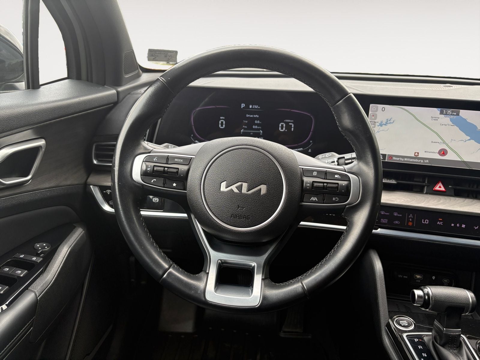 Pre-Owned 2023 Kia Sportage X-Line - photo - 11