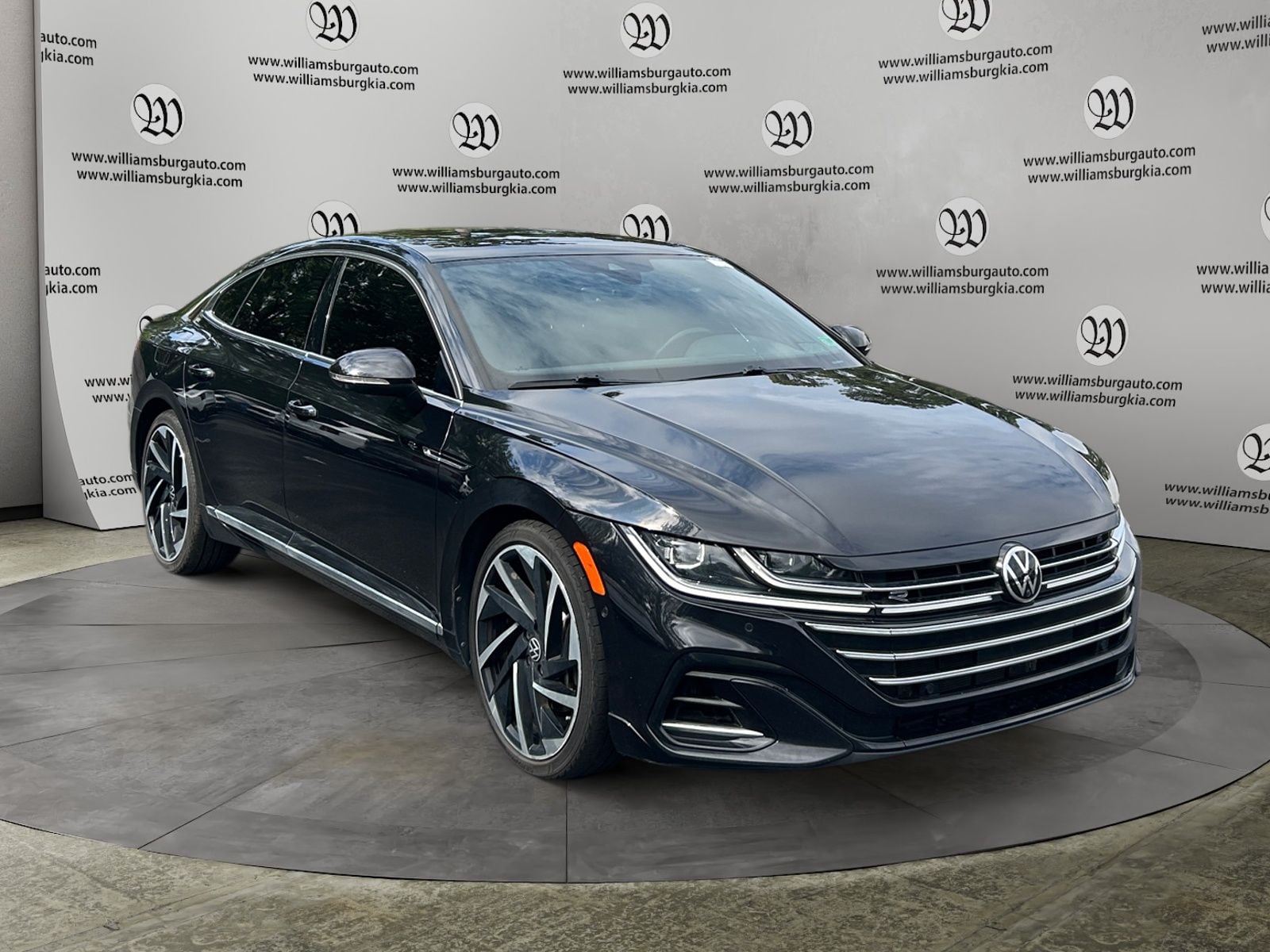 Pre-Owned 2023 Volkswagen Arteon 2.0T SEL Premium R-Line - photo - 3