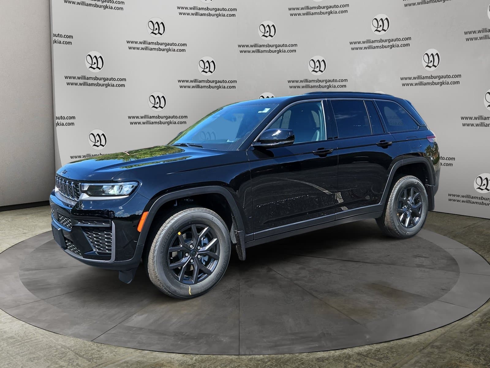 New 2027 Jeep Grand Cherokee Laredo Altitude - photo - 0