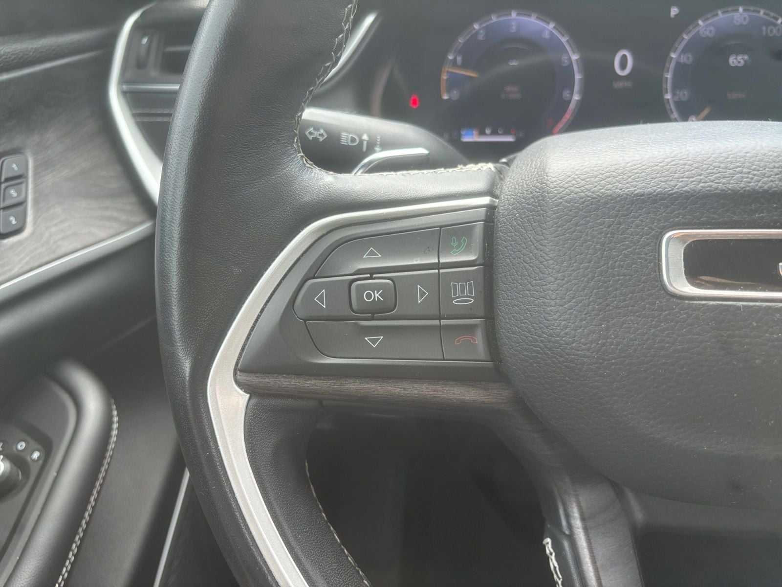 Pre-Owned 2022 Jeep Grand Cherokee L Limited - photo - 21