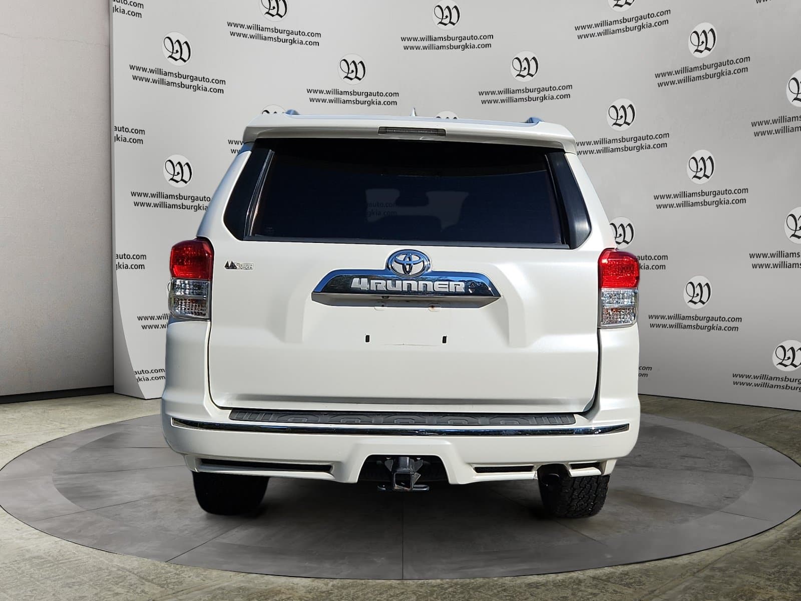 Pre-Owned 2013 Toyota 4Runner Limited - photo - 3
