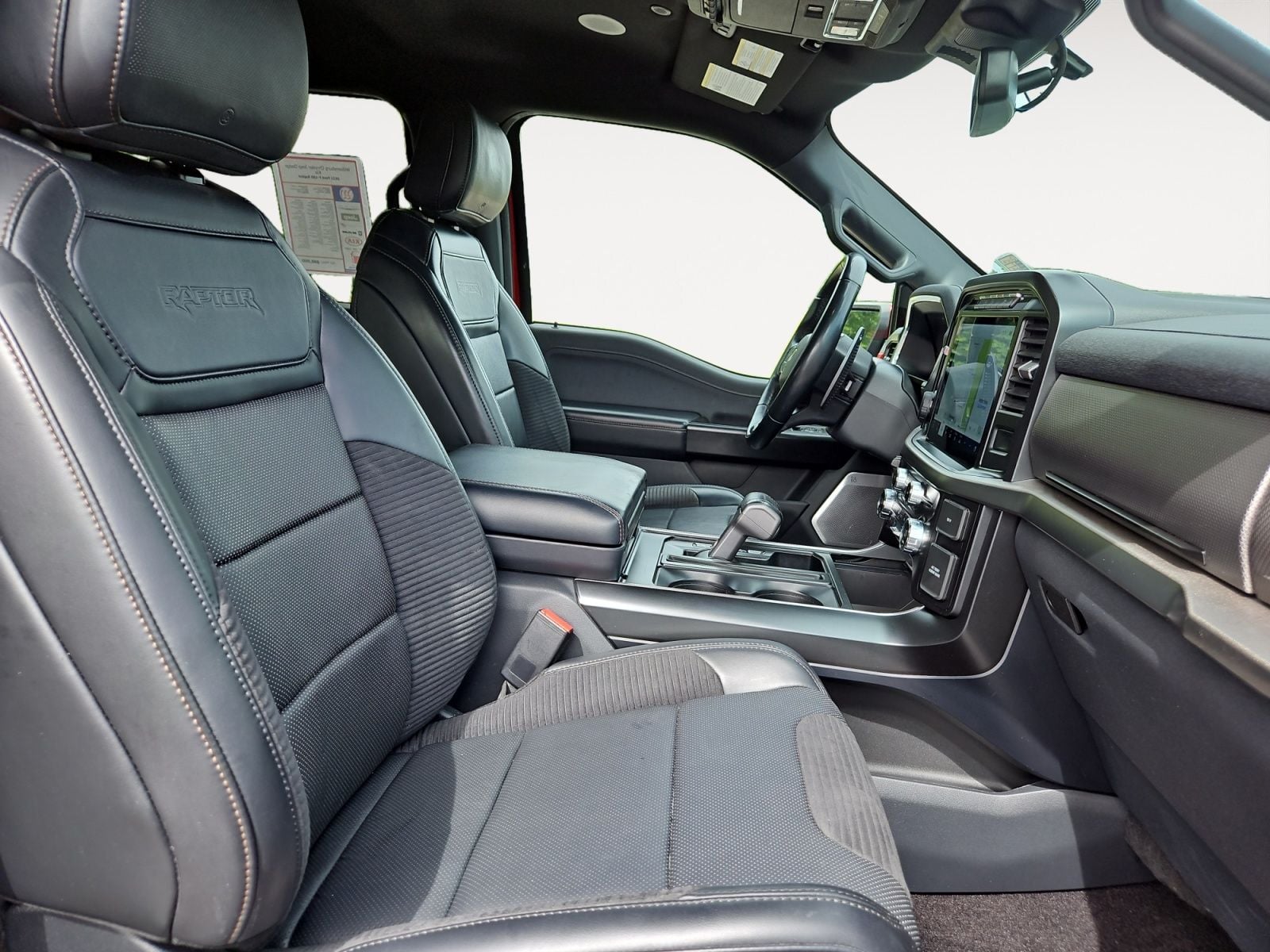 Pre-Owned 2021 Ford F-150 Raptor - photo - 14
