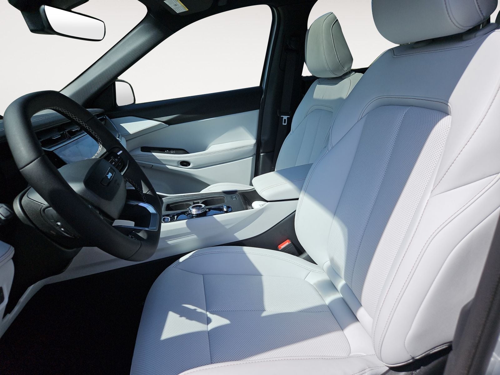 New 2026 Jeep Cherokee Limited - photo - 8