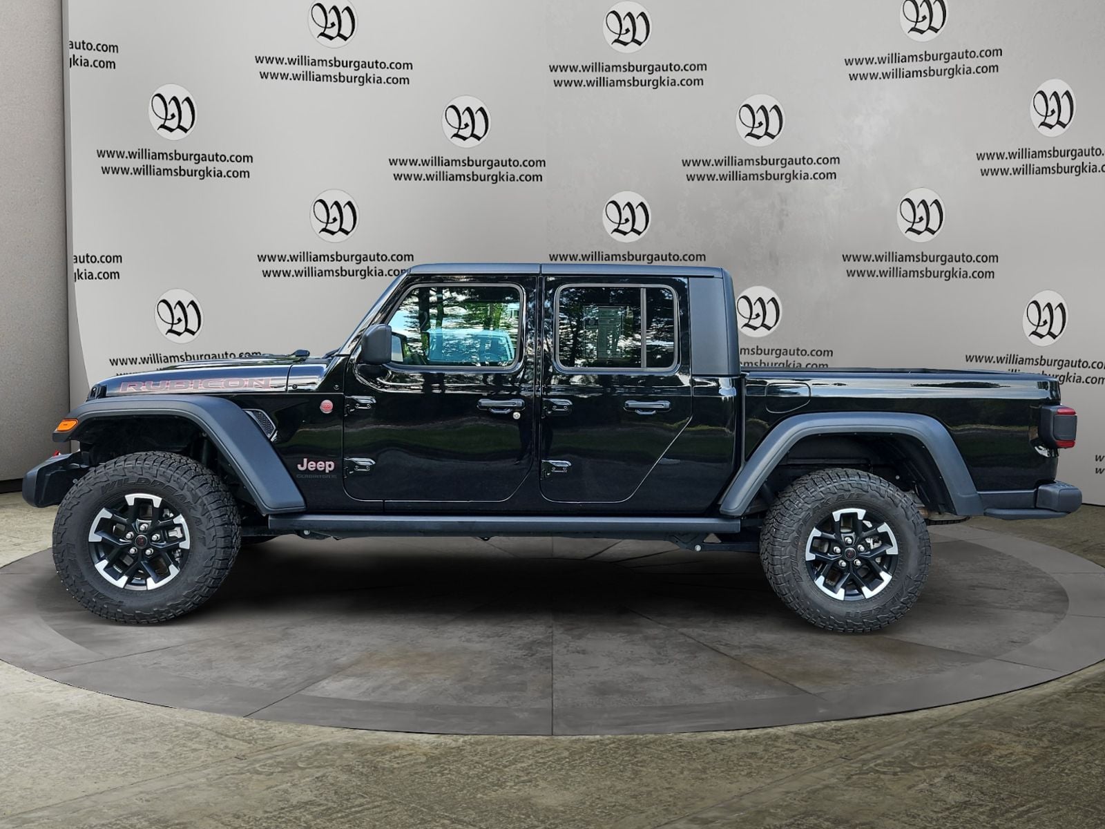 Pre-Owned 2026 Jeep Gladiator Rubicon - photo - 1