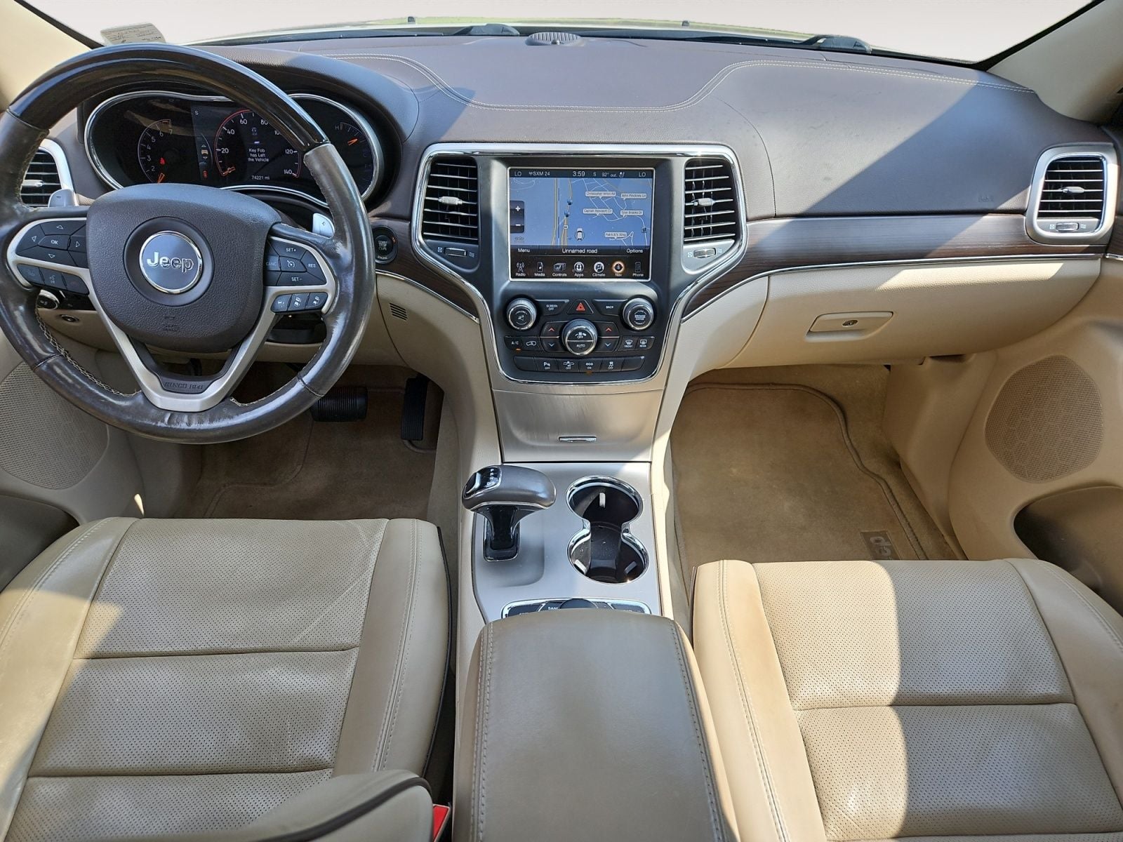 Pre-Owned 2014 Jeep Grand Cherokee Overland - photo - 9