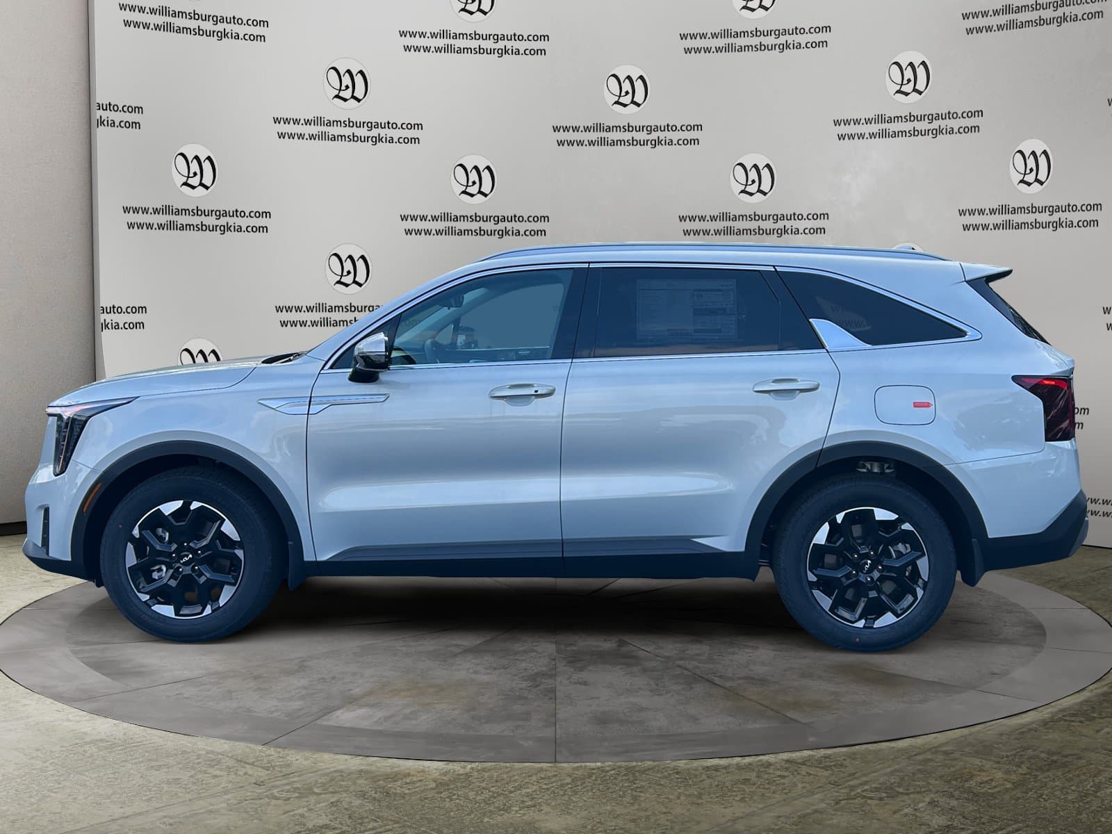 New 2026 Kia Sorento S - photo - 1