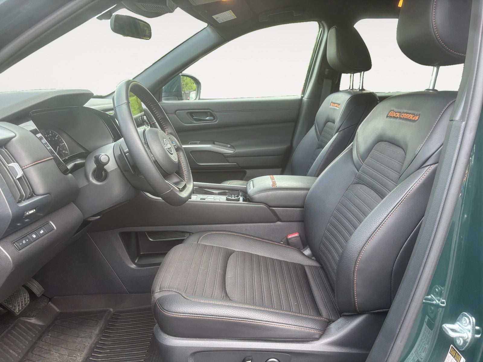 Pre-Owned 2025 Nissan Pathfinder Rock Creek - photo - 8