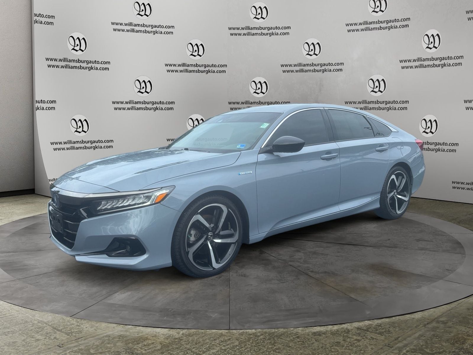 Pre-Owned 2022 Honda Accord Hybrid Sport - photo - 0