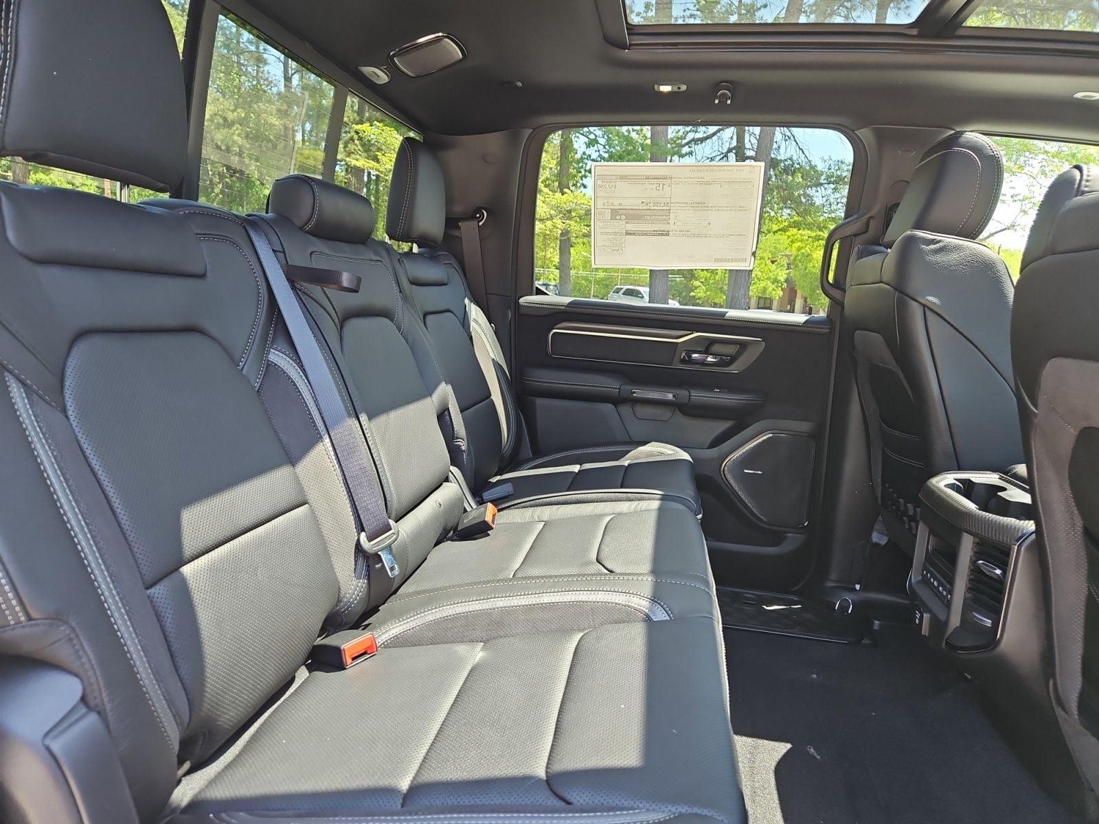 New 2026 Ram 1500 RHO - photo - 16