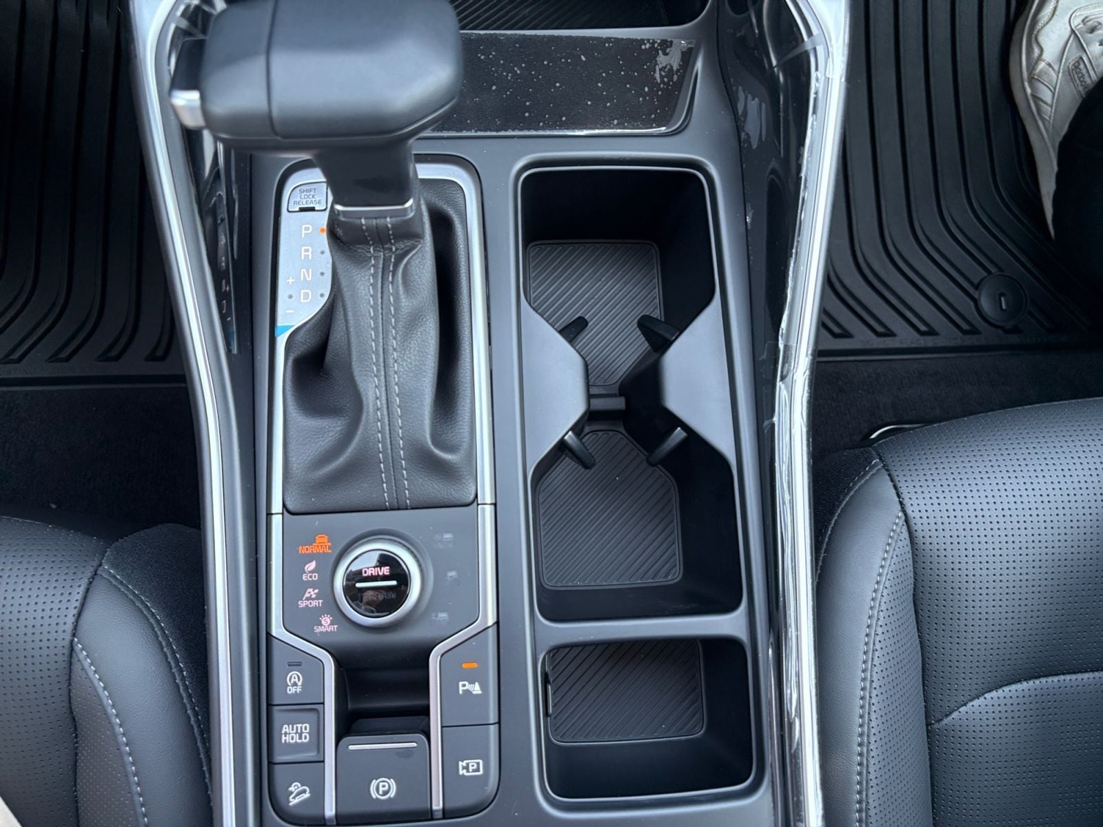 New 2026 Kia Sorento S - photo - 26