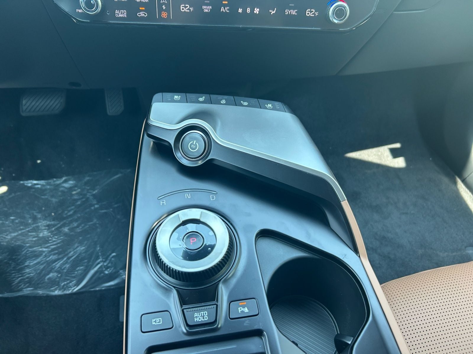 New 2026 Kia EV6 Wind - photo - 19