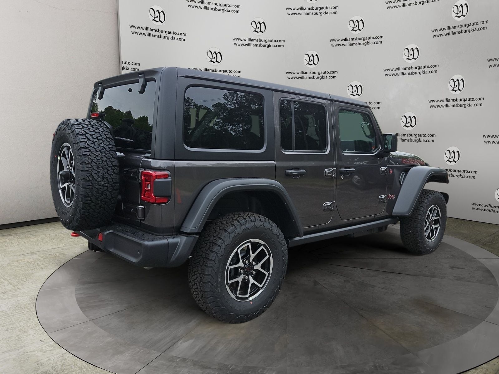 New 2026 Jeep Wrangler Rubicon - photo - 4