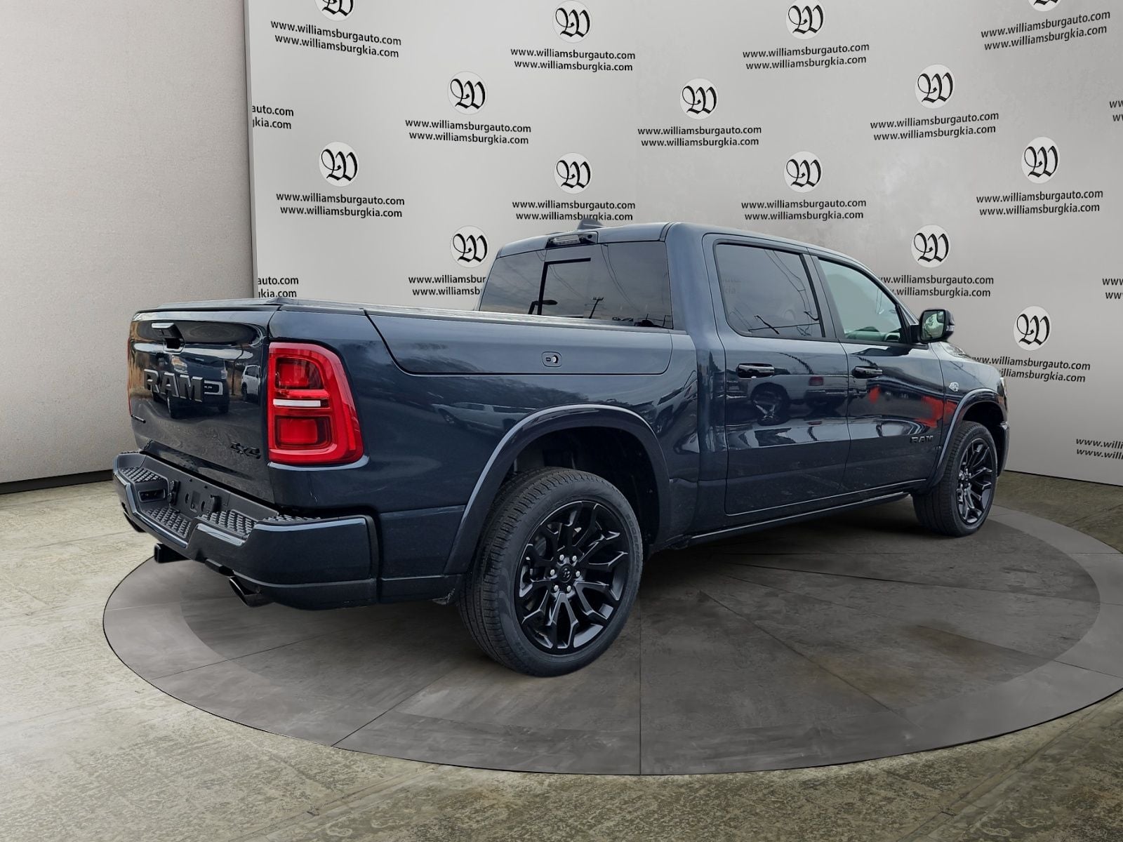 New 2026 Ram 1500 Limited - photo - 4