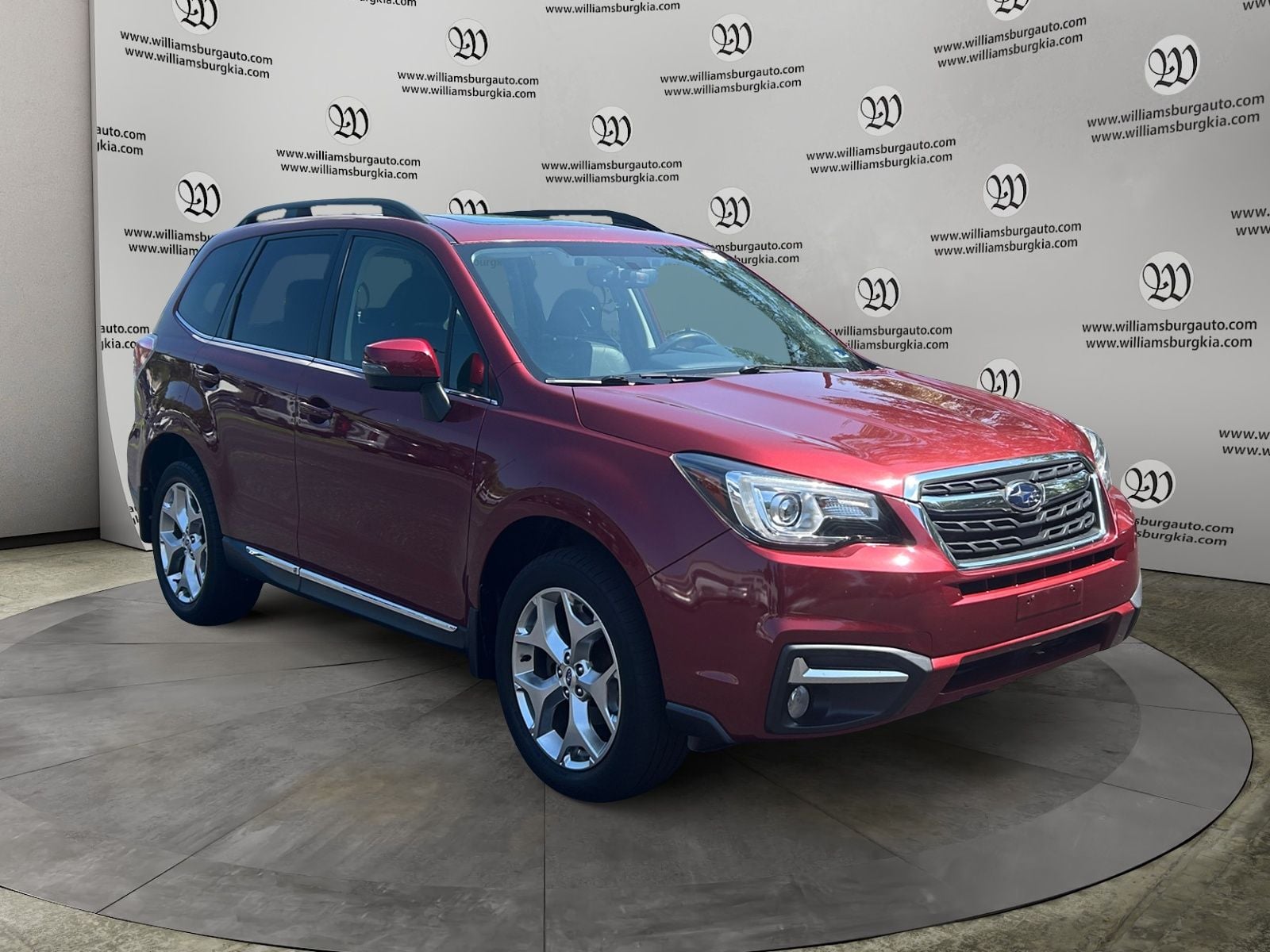 Pre-Owned 2017 Subaru Forester 2.5i Touring - photo - 6