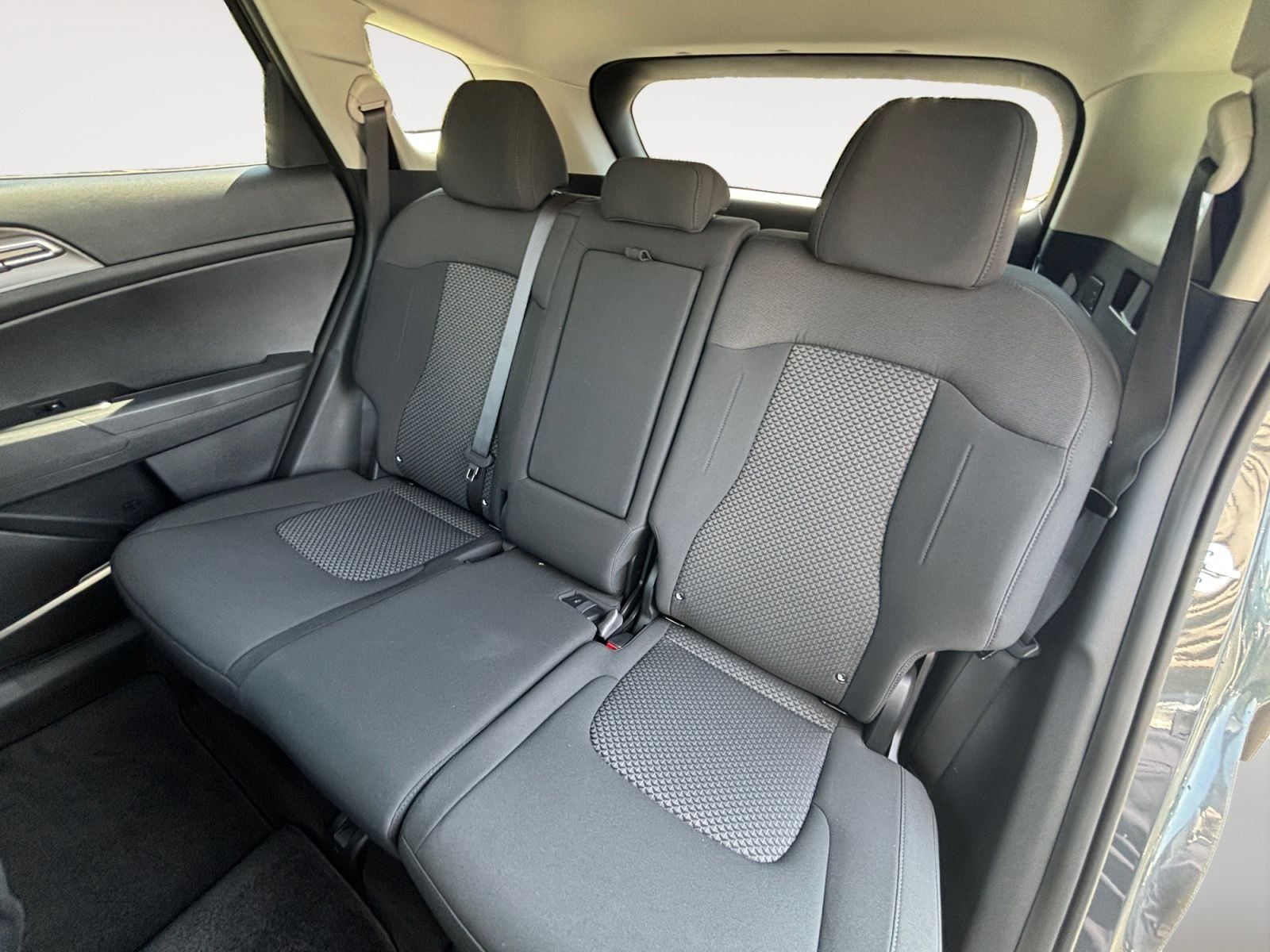 New 2026 Kia Sportage LX - photo - 12