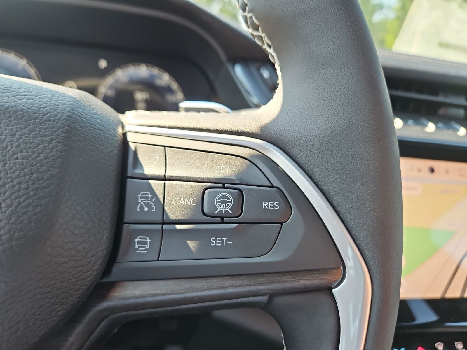 New 2026 Jeep Grand Cherokee L Limited Reserve - photo - 25