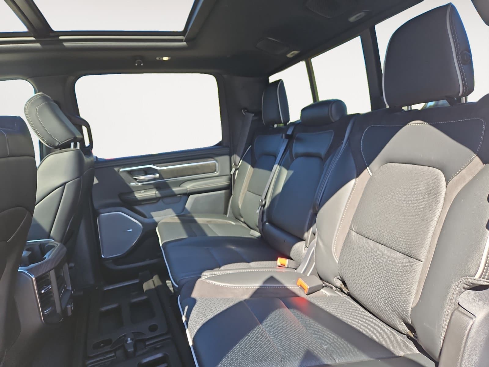 New 2027 Ram 1500 Laramie - photo - 12