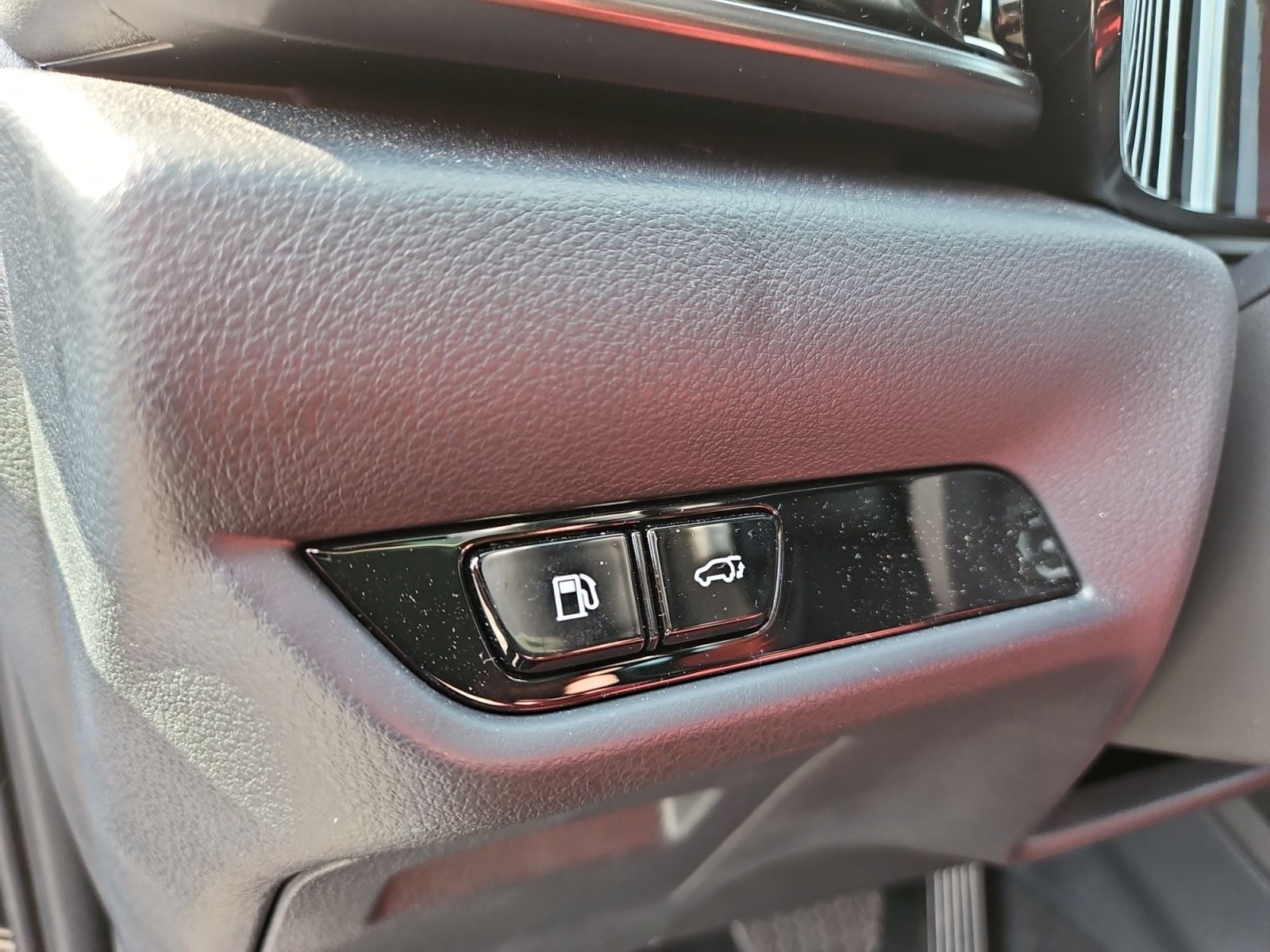Pre-Owned 2025 Lexus NX 350 Luxury - photo - 21
