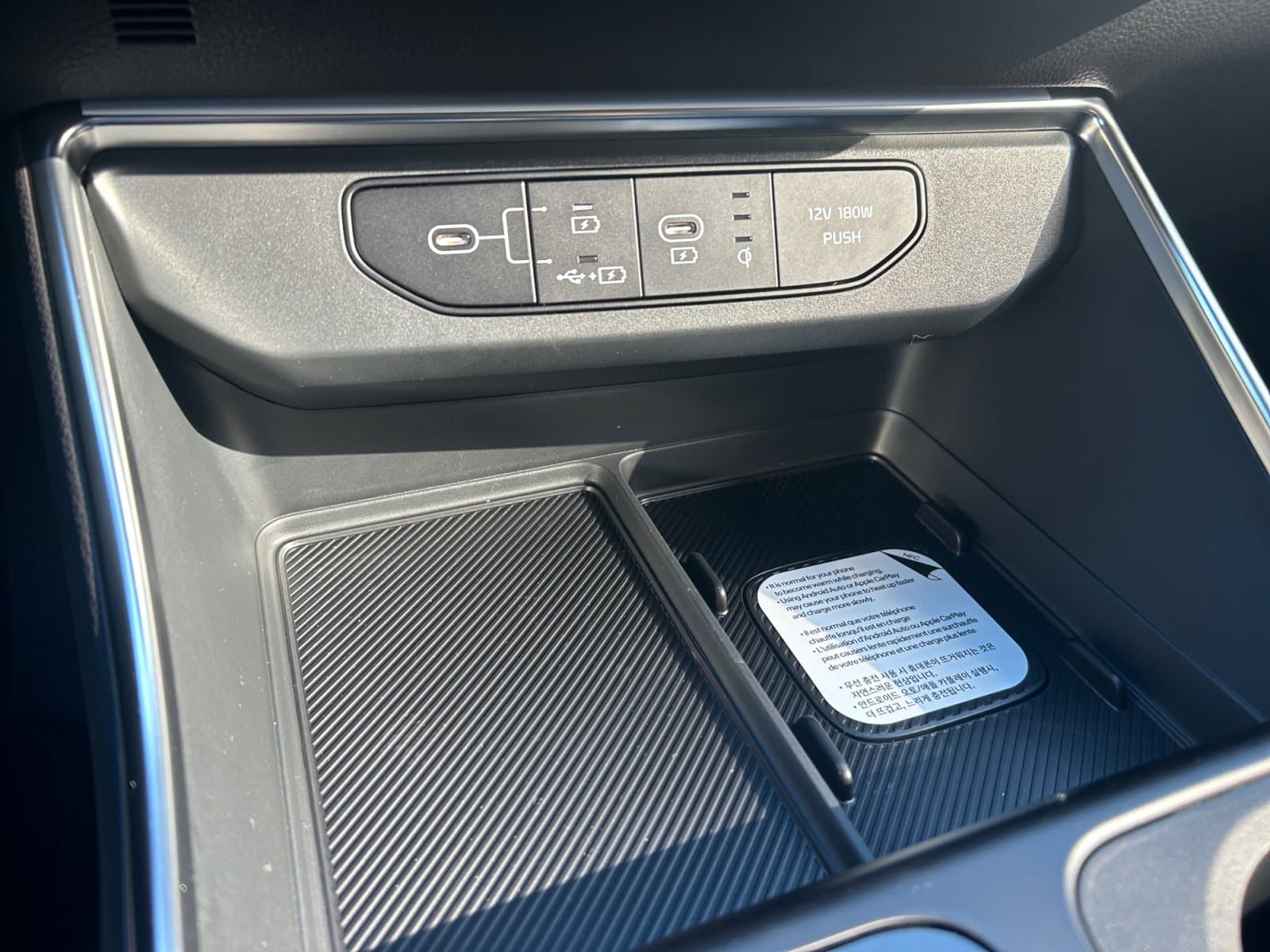 New 2027 Kia Carnival Hybrid SX Prestige - photo - 26