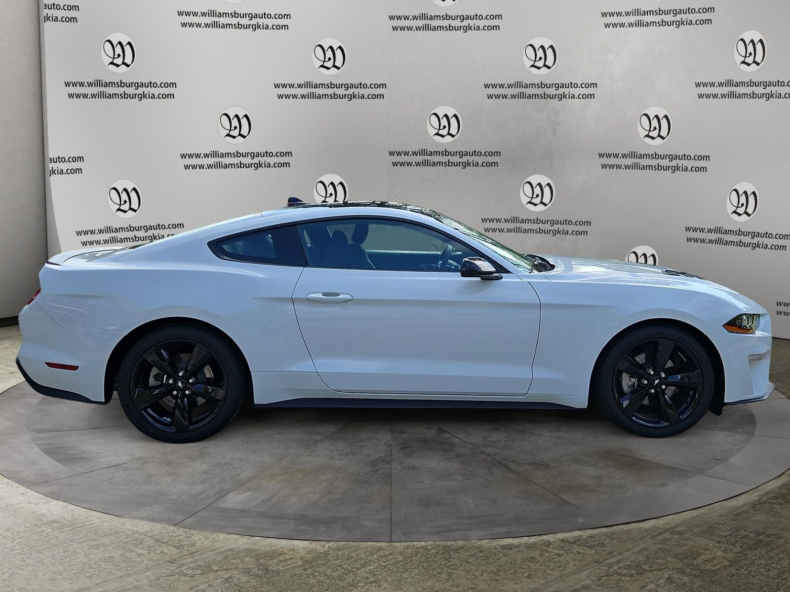 Pre-Owned 2023 Ford Mustang EcoBoost - photo - 5