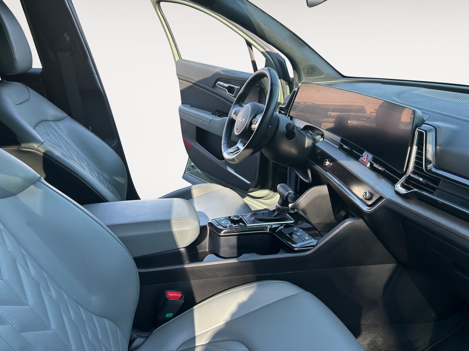 Pre-Owned 2023 Kia Sportage X-Pro - photo - 14