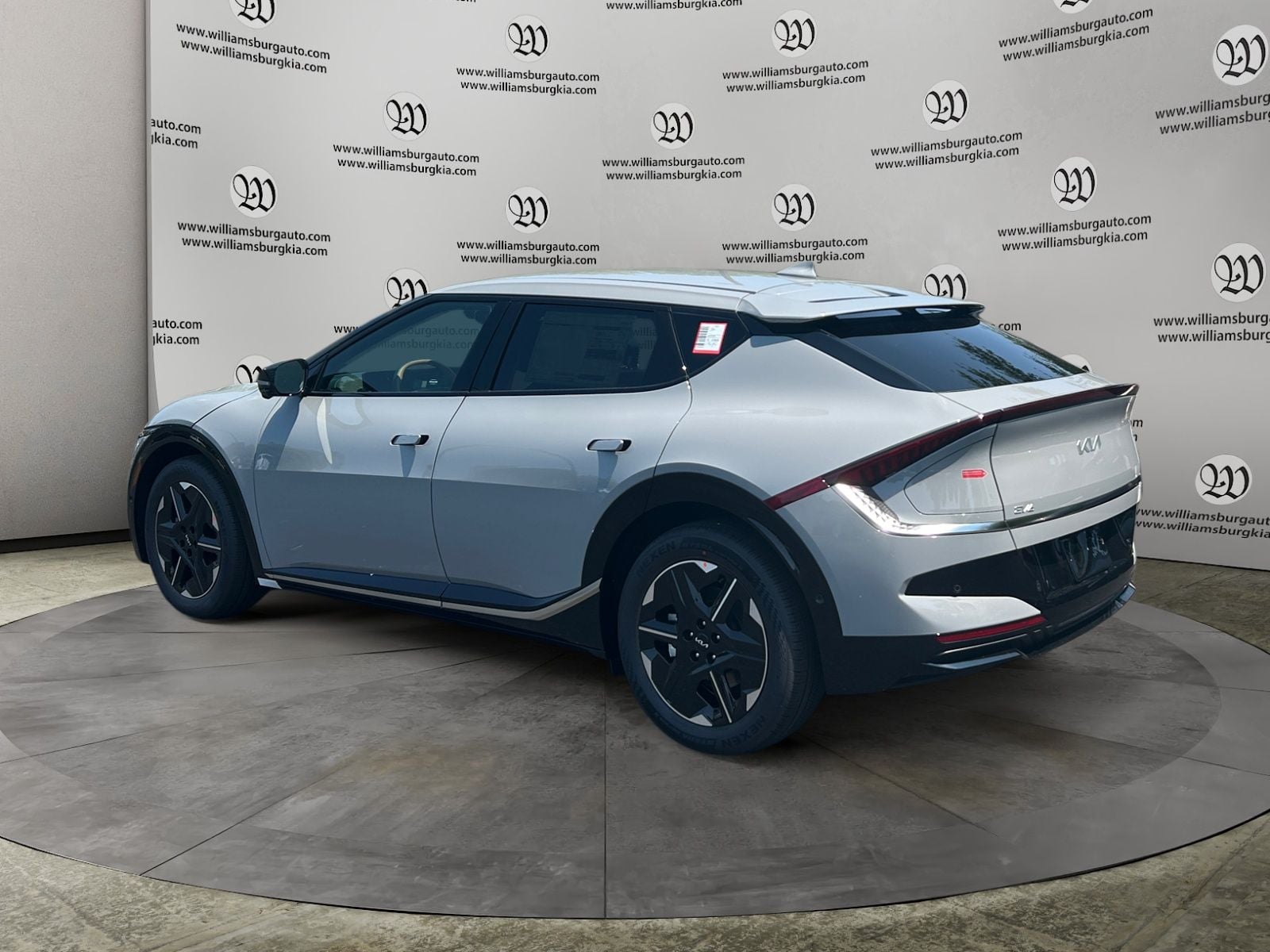 New 2026 Kia EV6 Wind - photo - 2