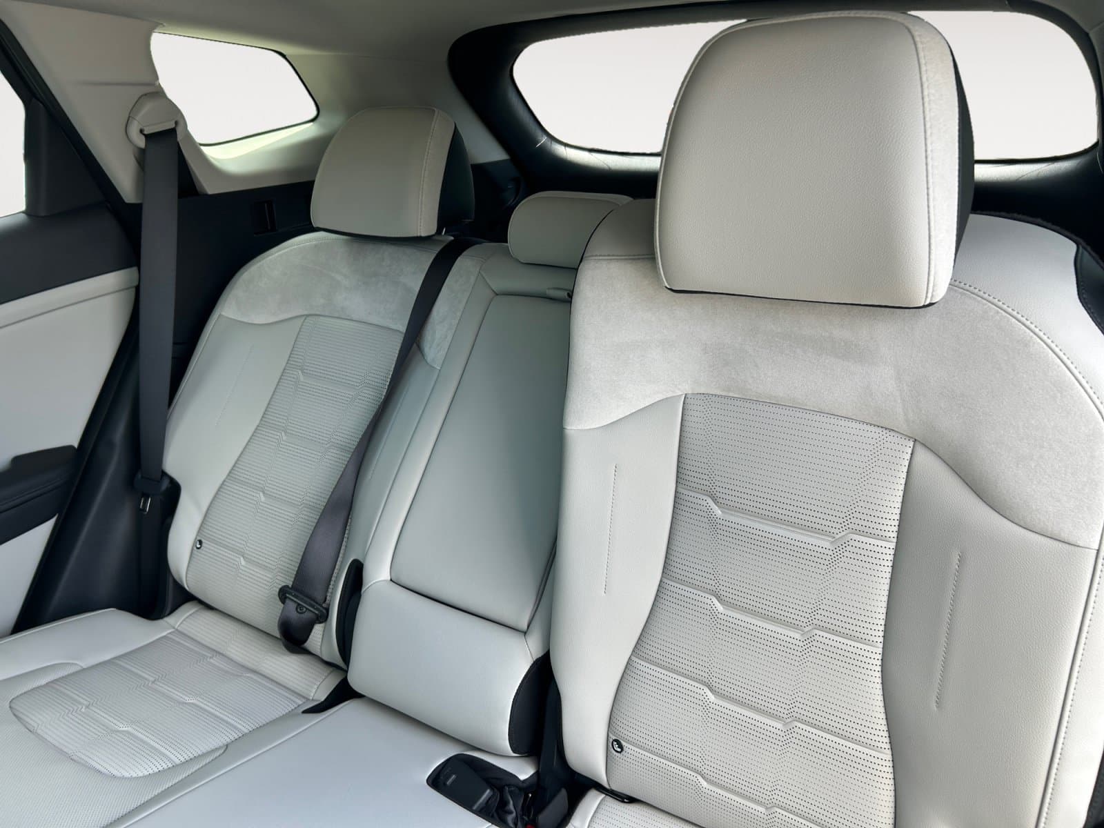 New 2027 Kia Sportage Hybrid SX-Prestige - photo - 12