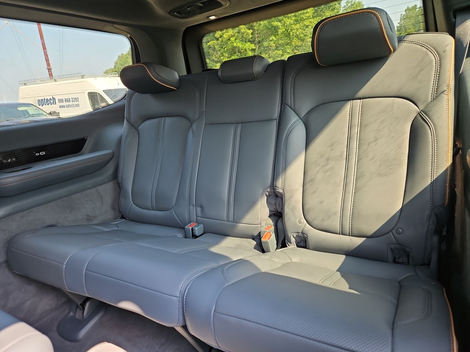 Pre-Owned 2022 Jeep Grand Wagoneer Series II - photo - 19