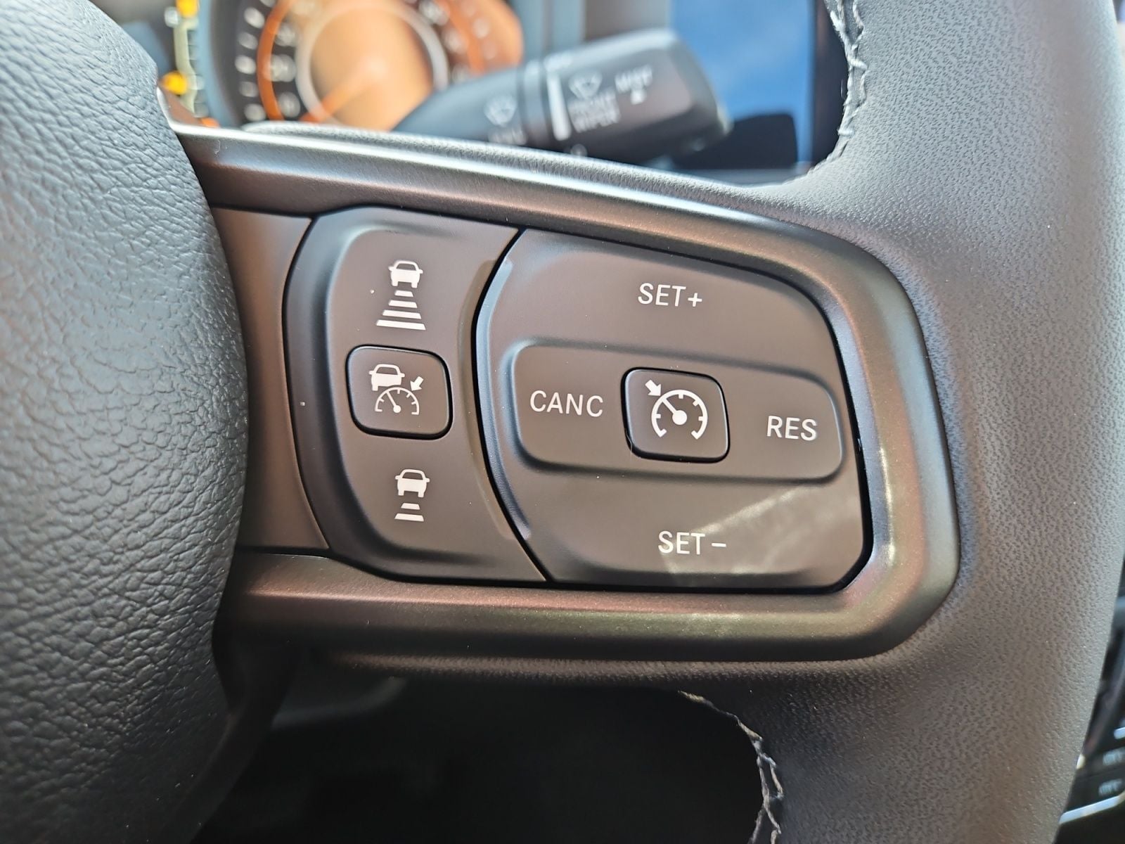 New 2026 Jeep Gladiator Mojave - photo - 25