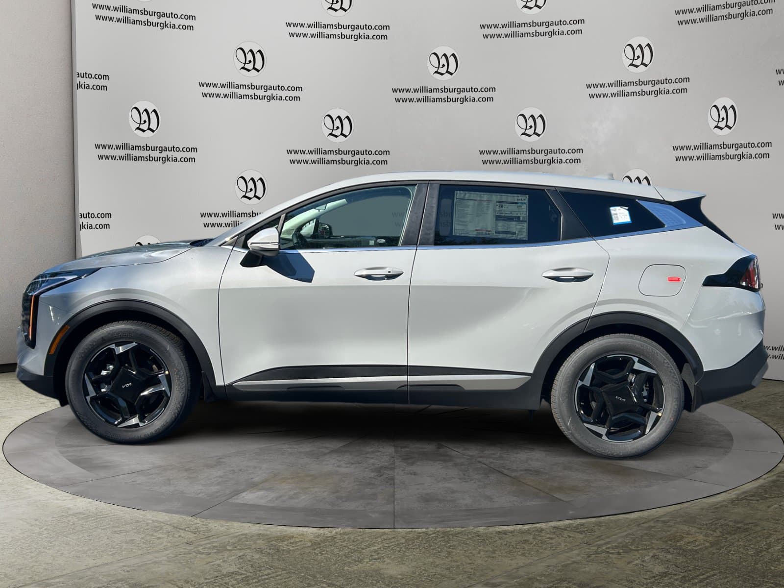 New 2027 Kia Sportage EX - photo - 1