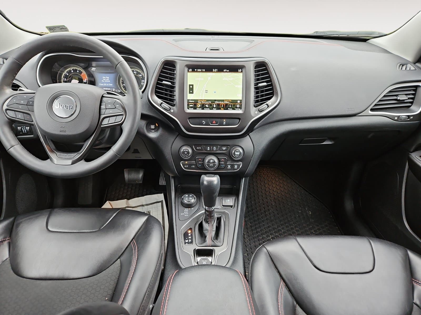 Pre-Owned 2022 Jeep Cherokee Trailhawk - photo - 9