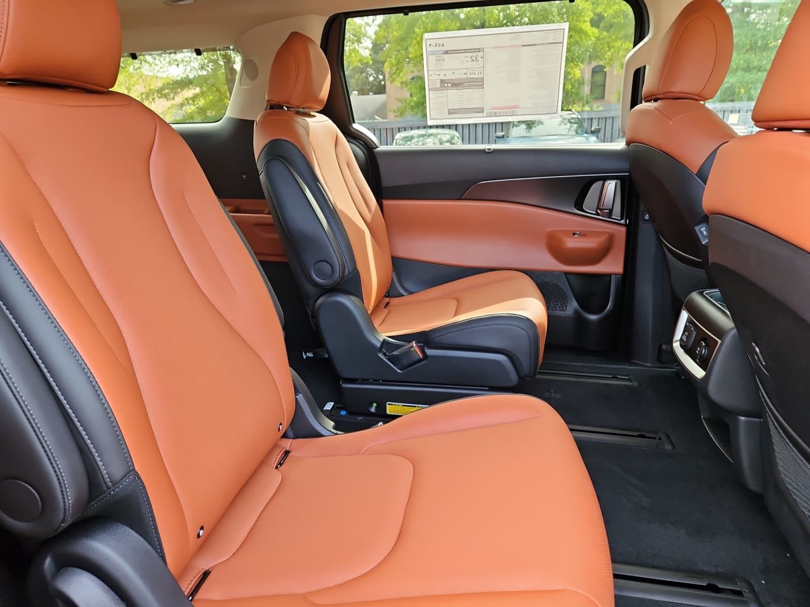 New 2027 Kia Carnival Hybrid SX - photo - 16