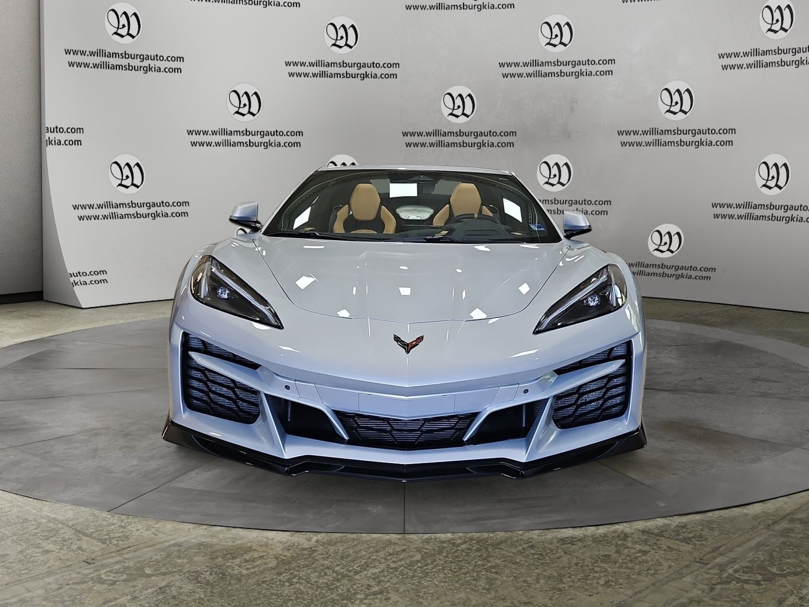 Pre-Owned 2024 Chevrolet Corvette Z06 - photo - 7