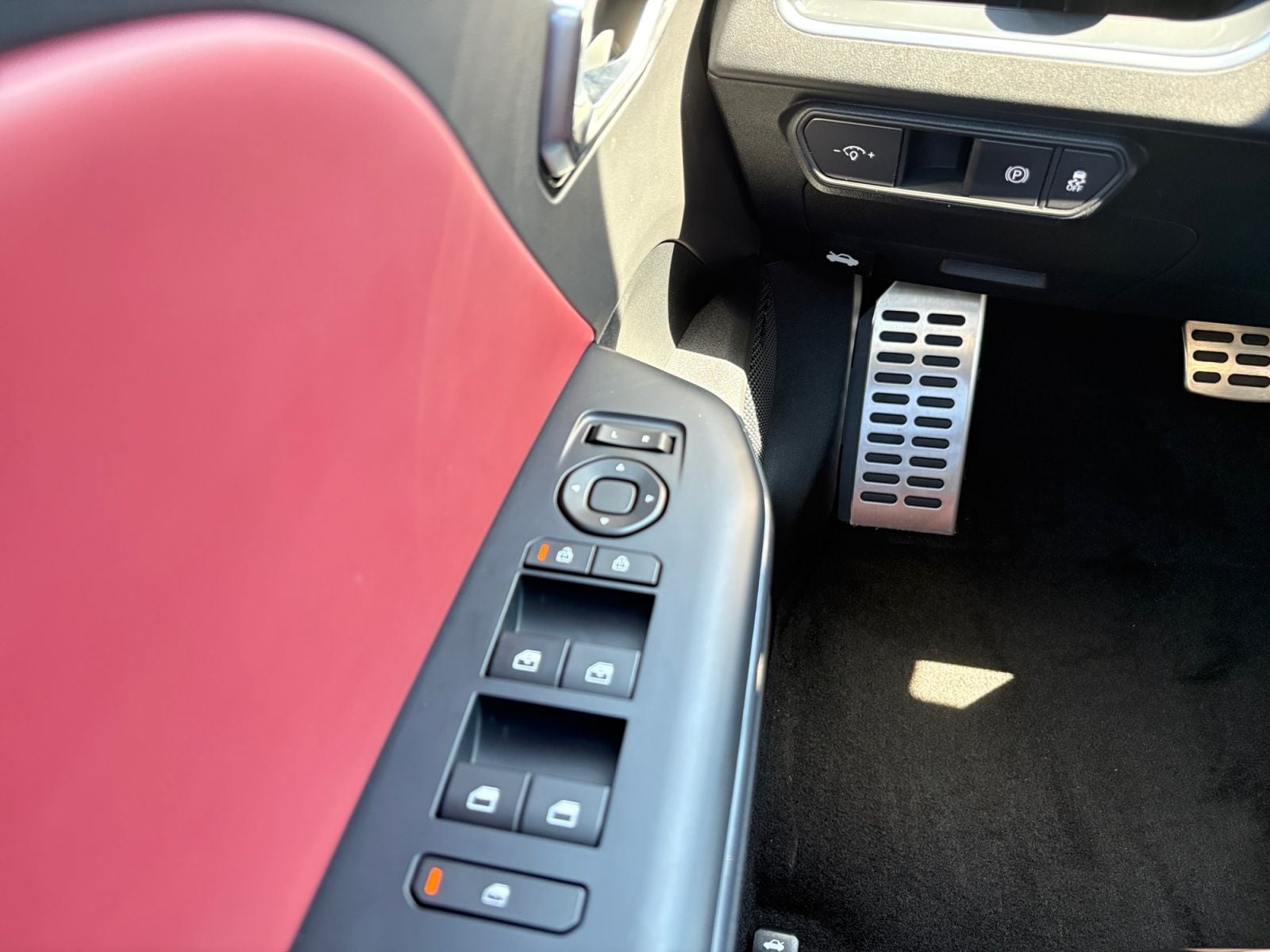 New 2026 Kia K4 GT-Line Turbo - photo - 19