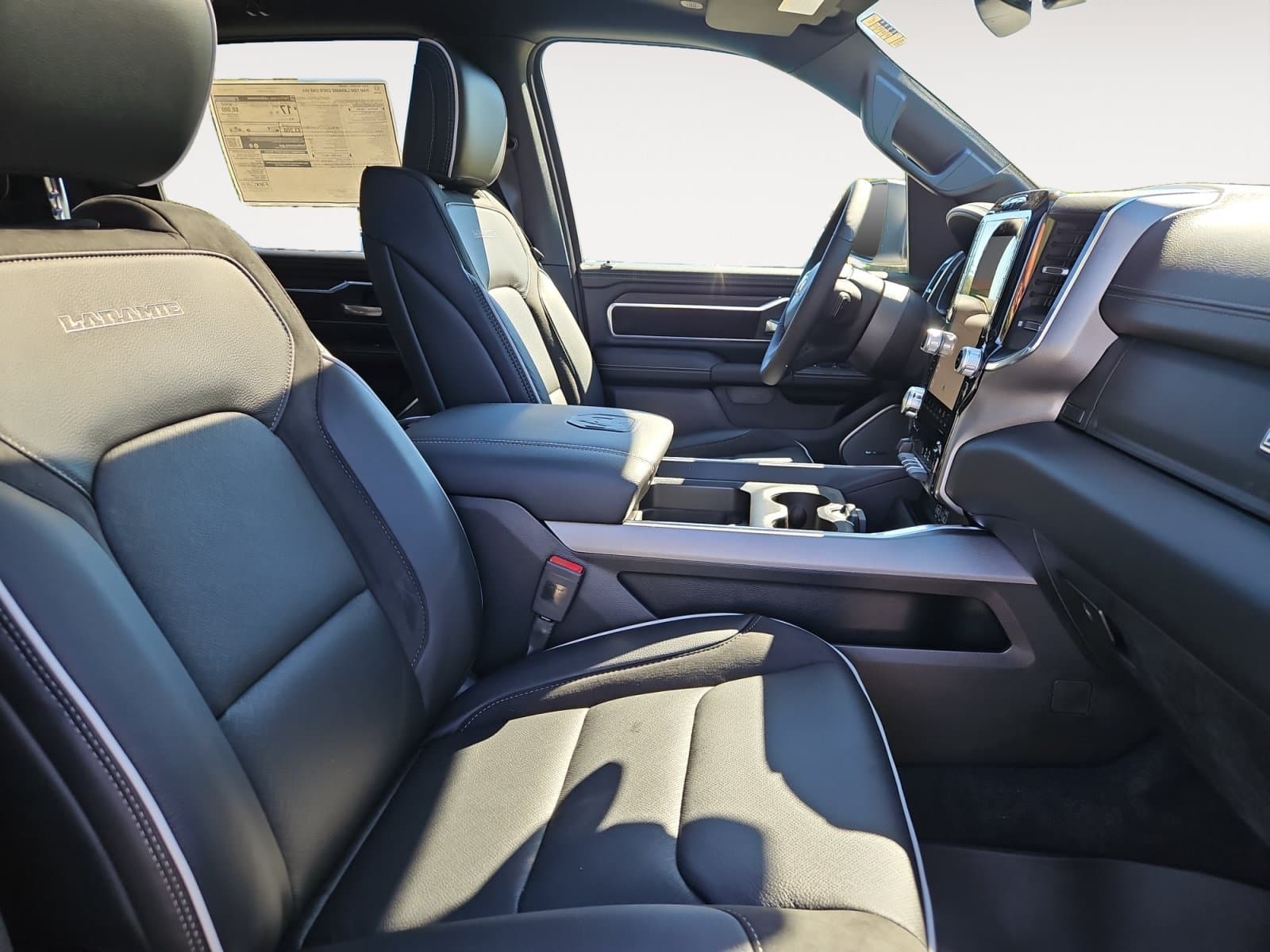 New 2027 Ram 1500 Laramie - photo - 14