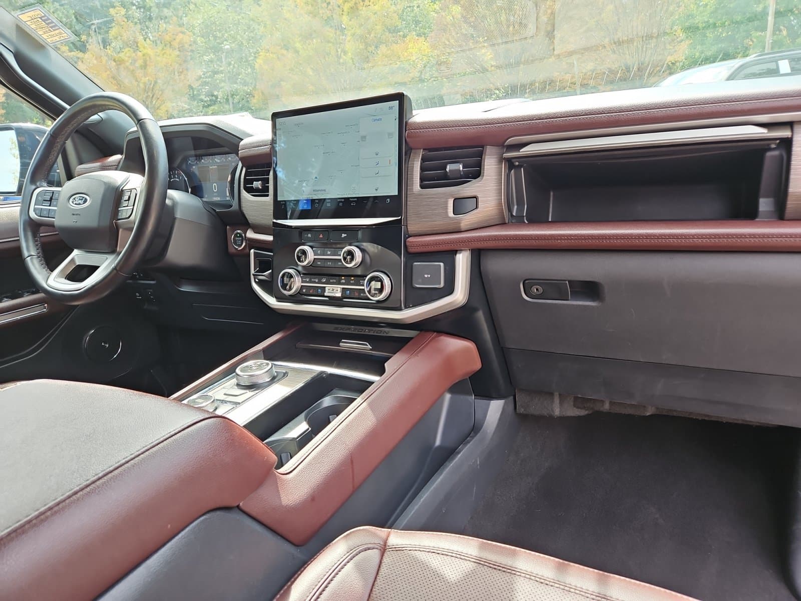 Pre-Owned 2024 Ford Expedition Limited - photo - 15
