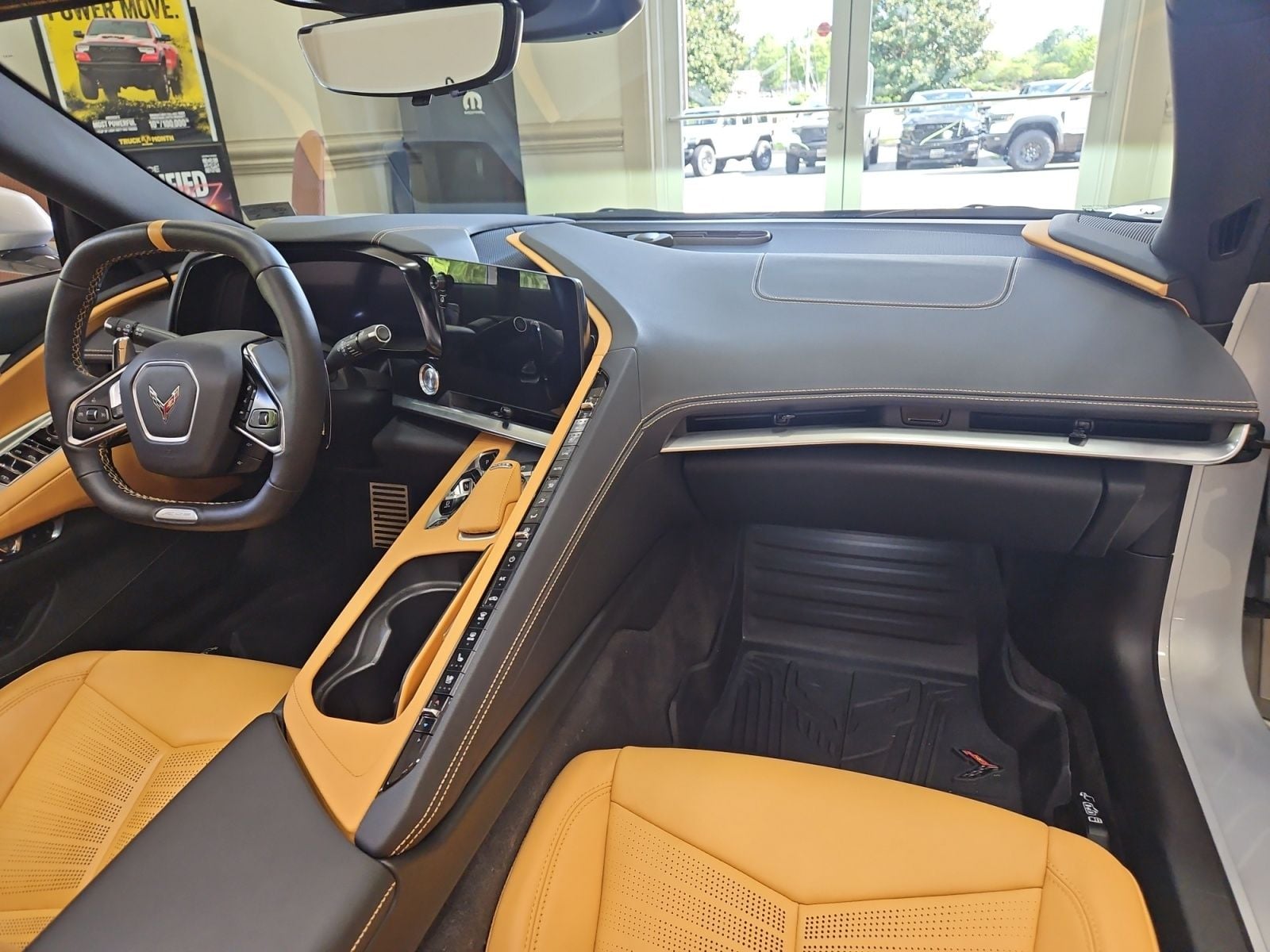 Pre-Owned 2024 Chevrolet Corvette Z06 - photo - 15