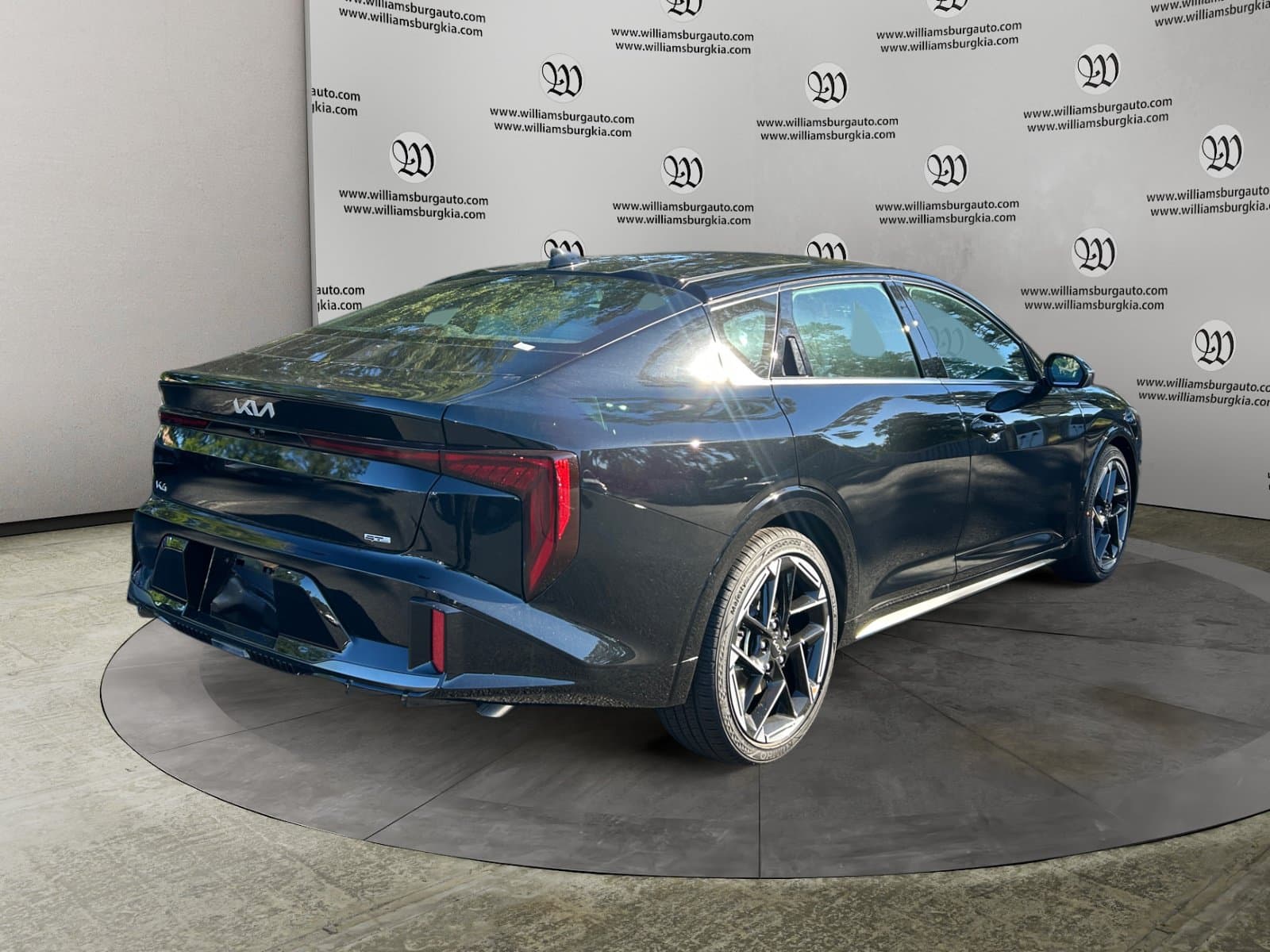 New 2026 Kia K4 GT-Line - photo - 4