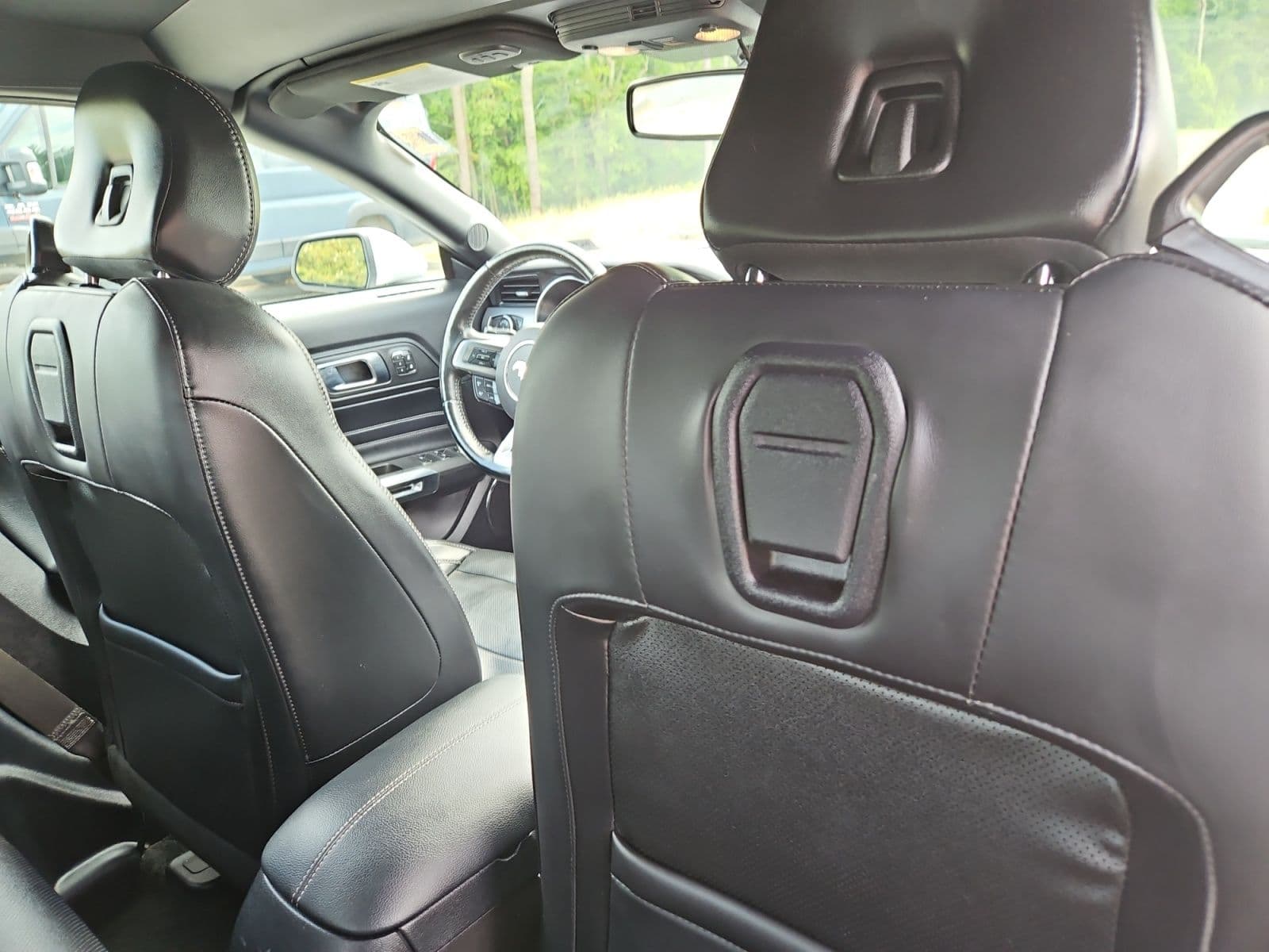Pre-Owned 2019 Ford Mustang GT Premium - photo - 17