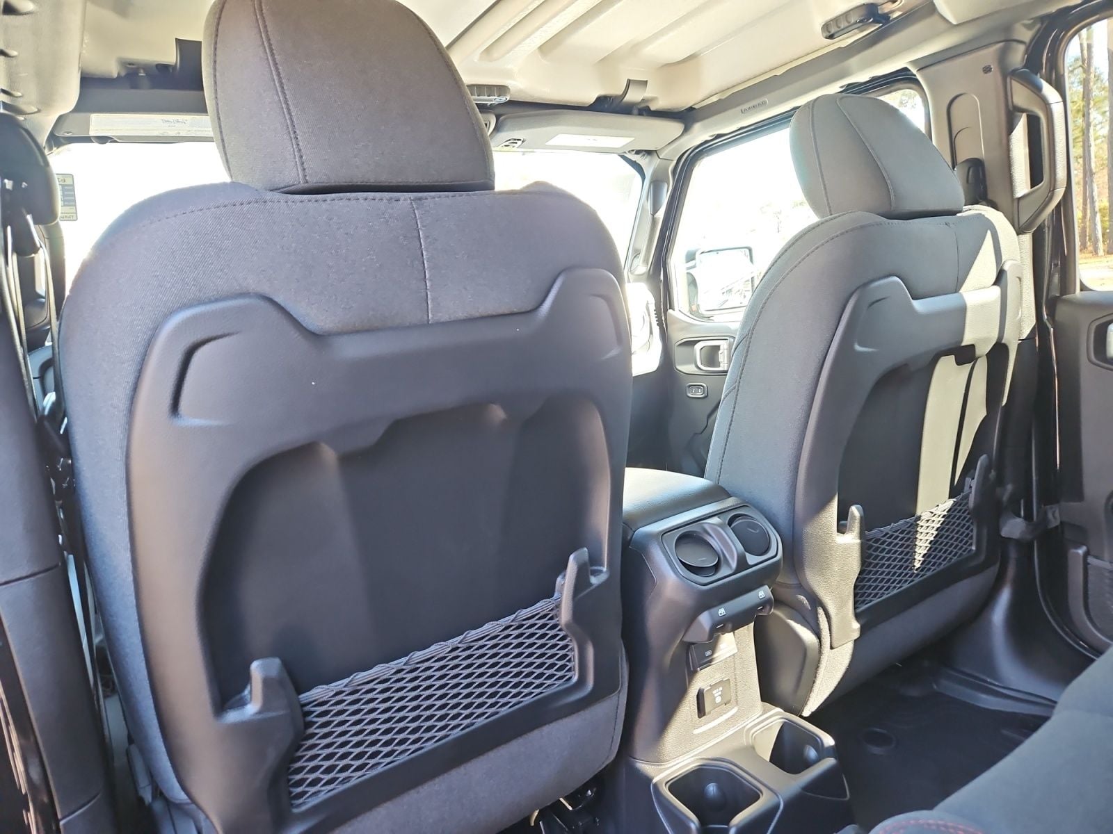 New 2026 Jeep Wrangler Rubicon - photo - 19